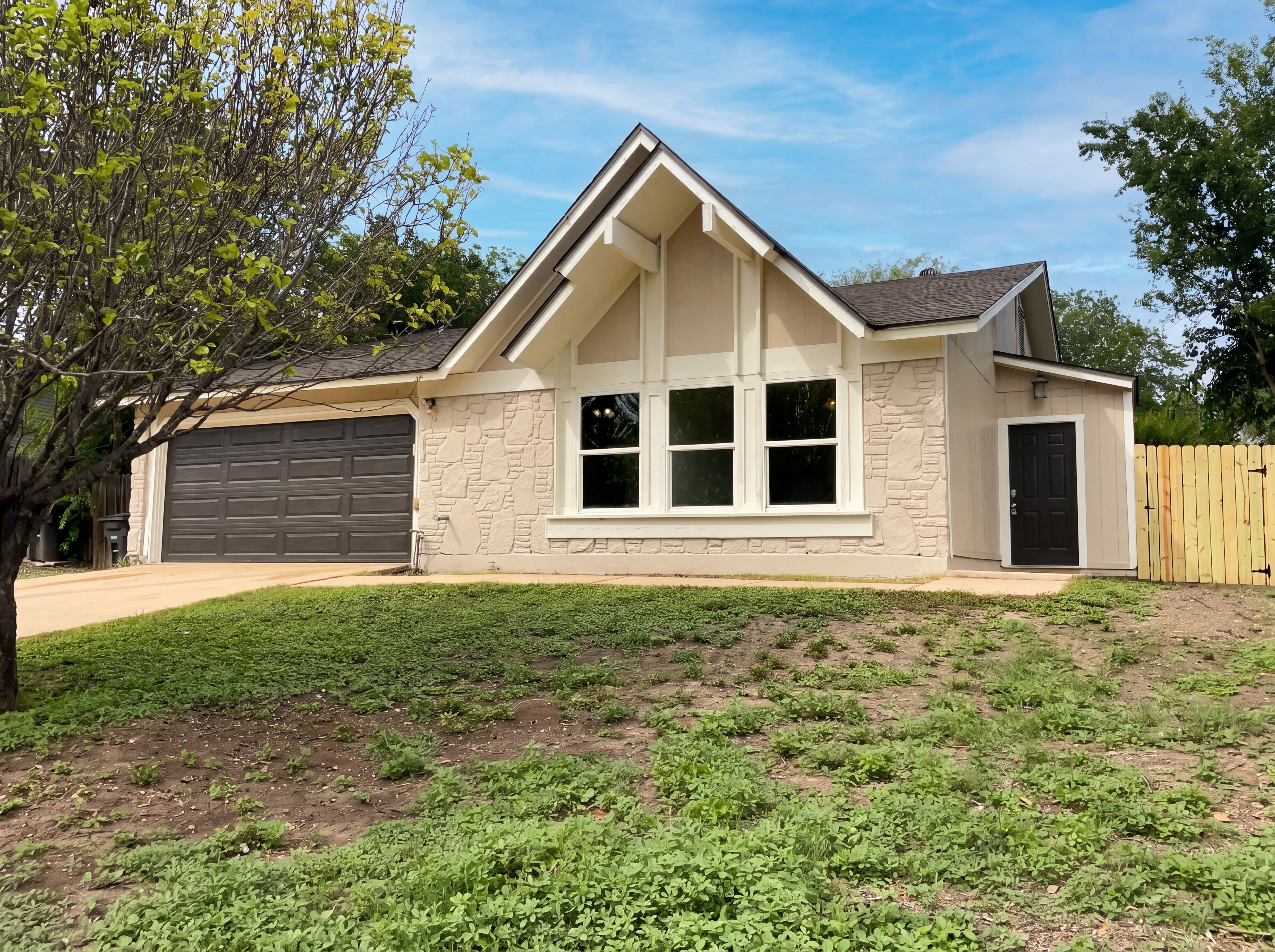 Photo 8 of 17 of 1210 Fillmore Dr, San Antonio, TX
