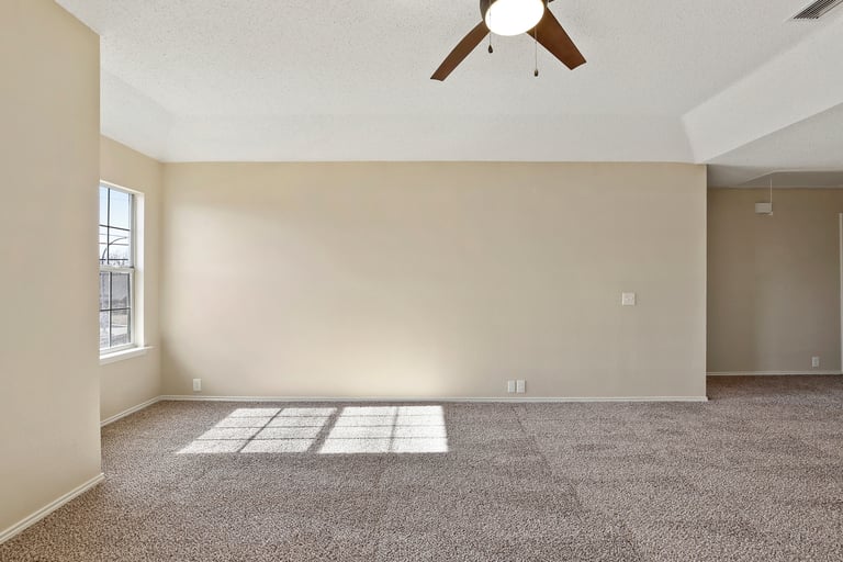 Photo 20 of 30 - 4648 Park Bend Dr, Fort Worth, TX 76137