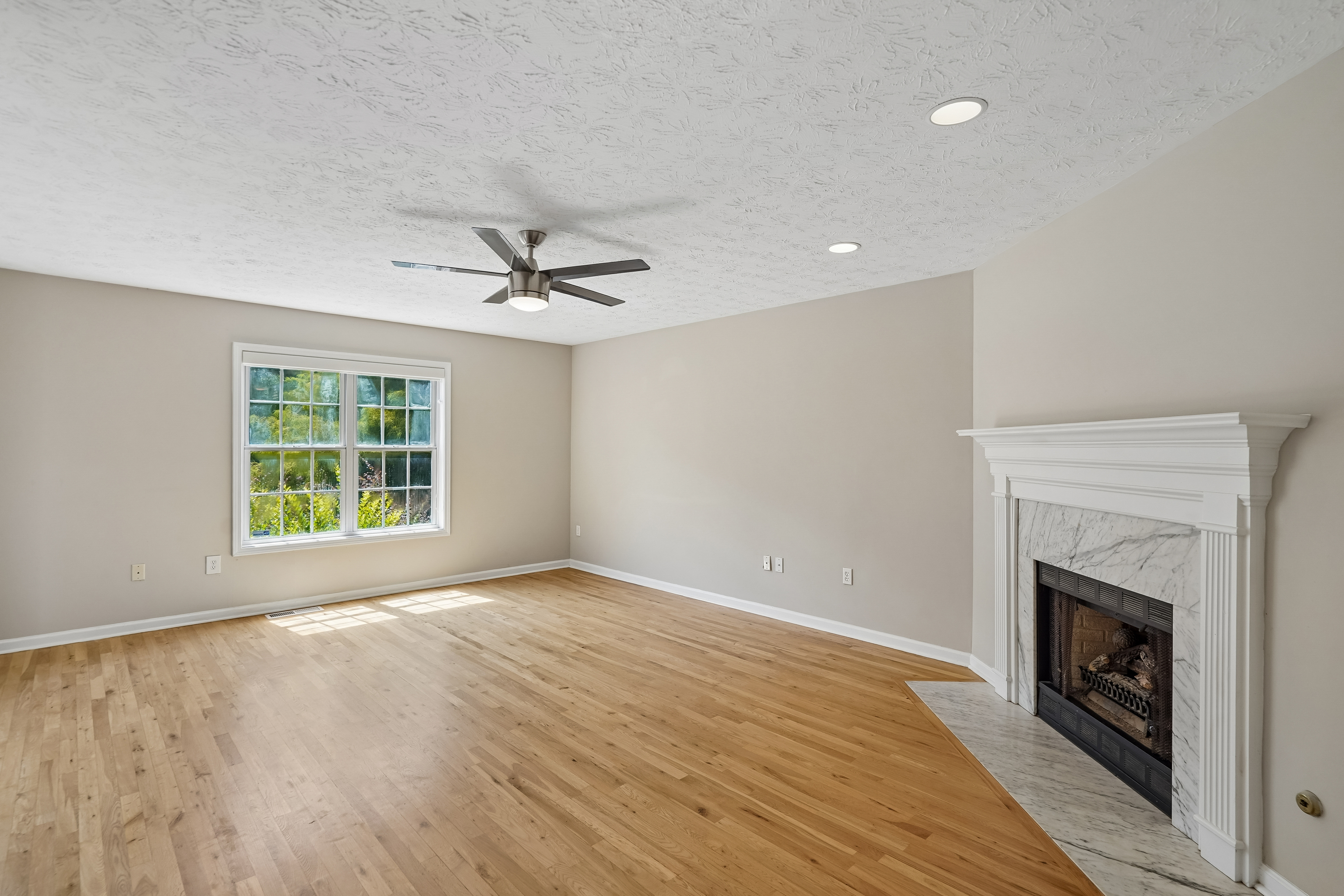 Photo 10 of 68 of 2859 Savannah Walk Ln, Suwanee, GA