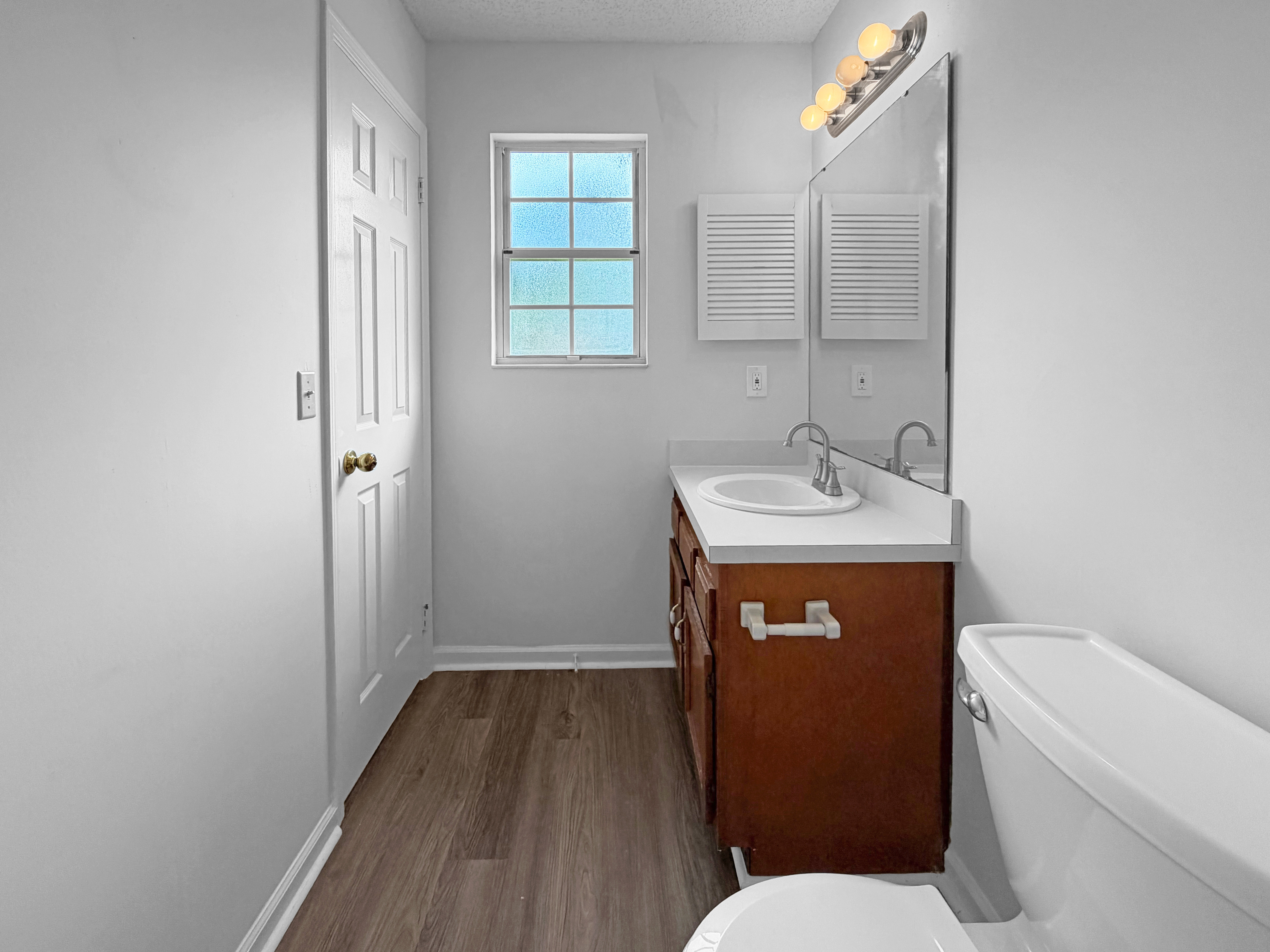 Photo 6 of 14 of 3580 Jamestown Ln, Jacksonville, FL