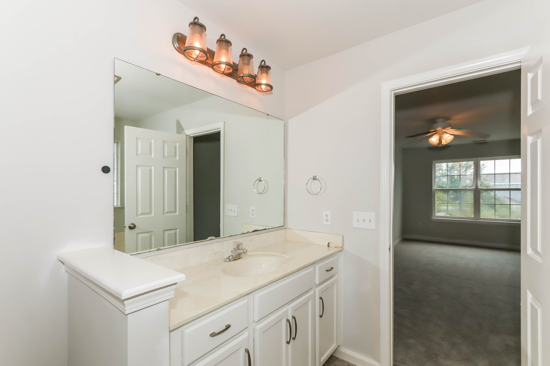 Photo 11 of 22 of 7044 Birnamwood Ct, Myrtle Beach, SC