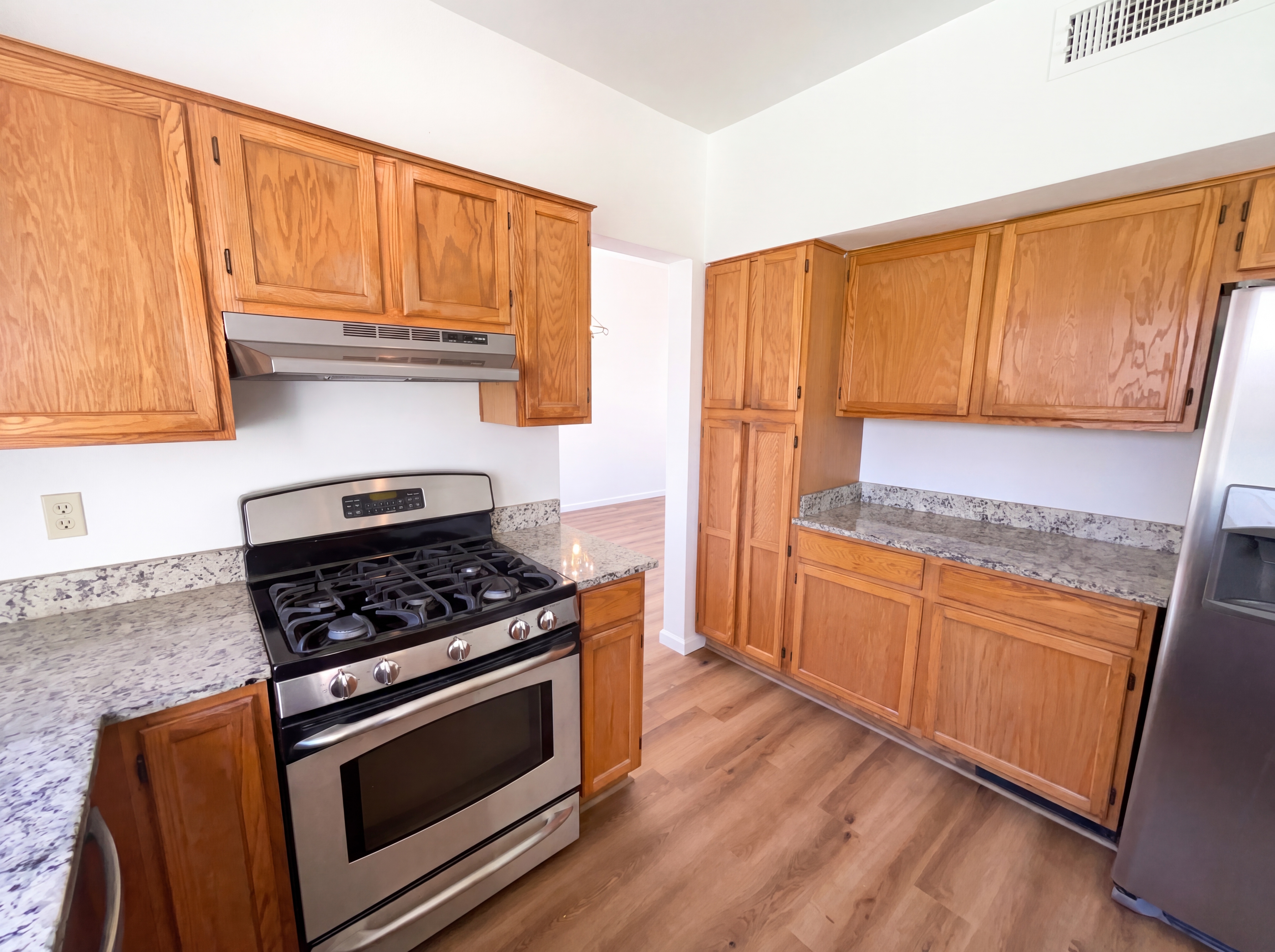 Photo 11 of 30 of 1143 E Harbor View Dr, Gilbert, AZ