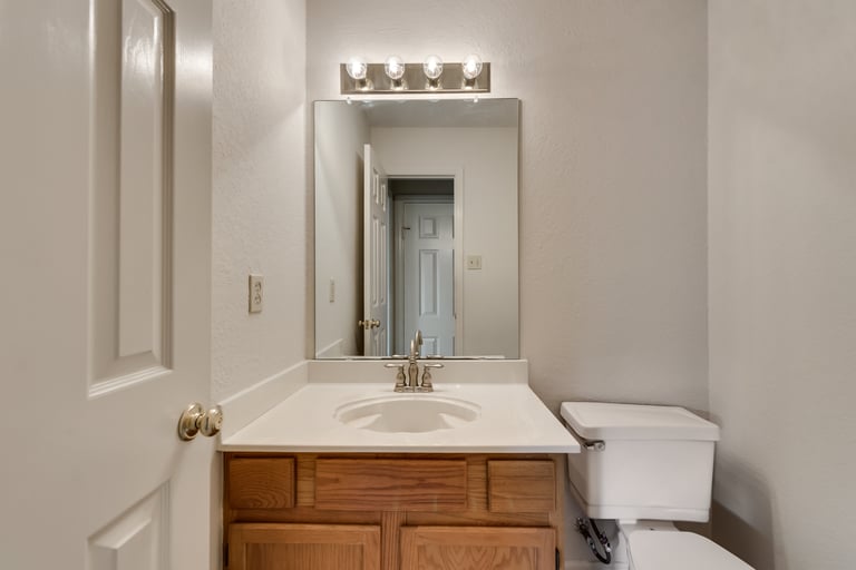 Photo 15 of 32 - 1532 Fuqua Dr, Flower Mound, TX 75028