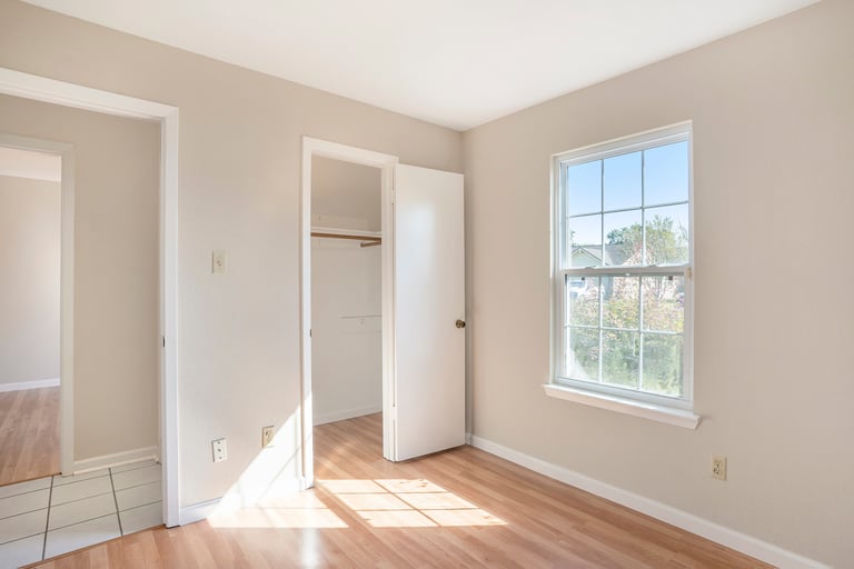 Photo 15 of 17 - 3806 Teakwood Dr, La Porte, TX 77571