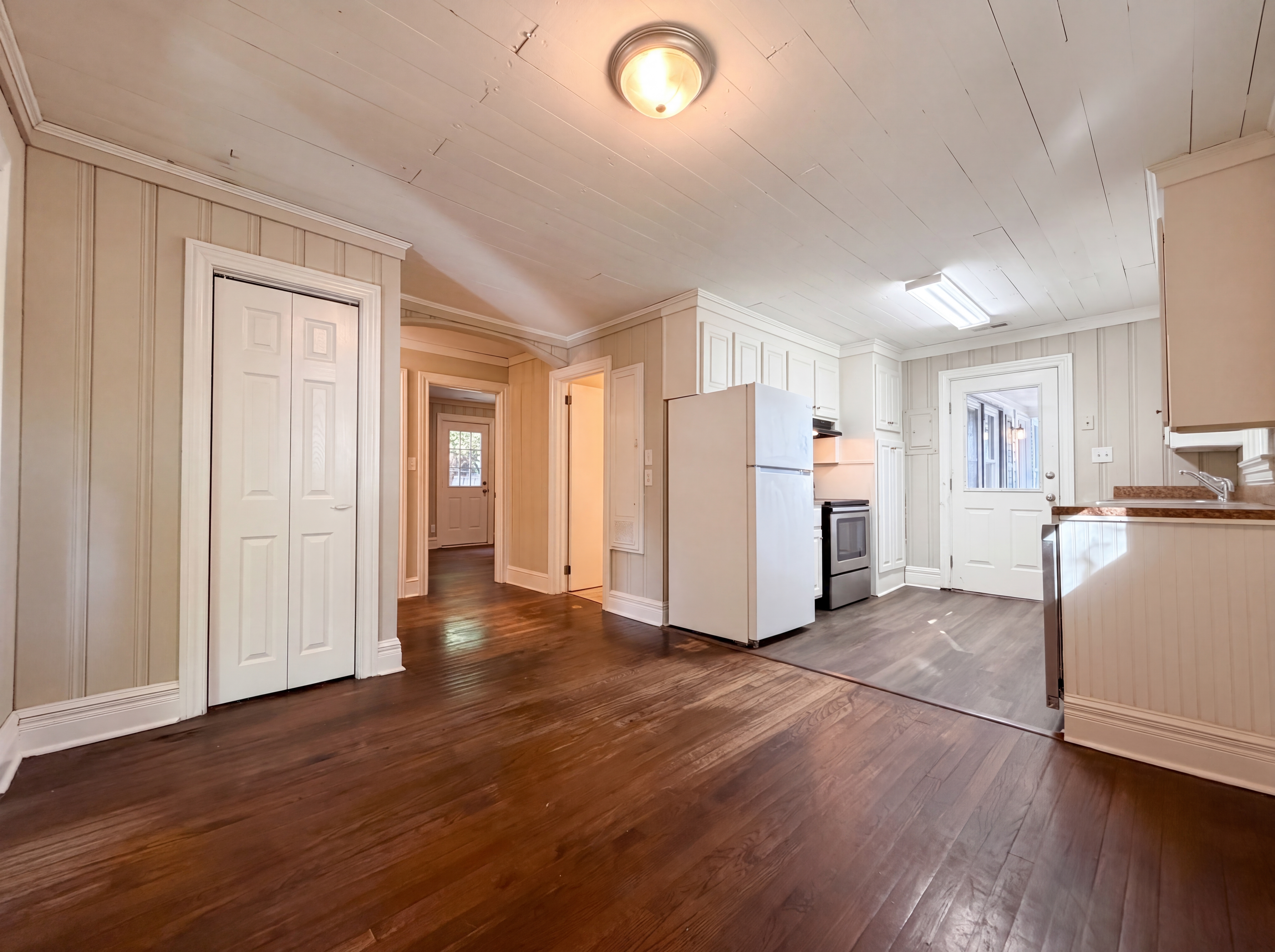 Photo 6 of 19 of 107 Starling Street, Pine Level, NC