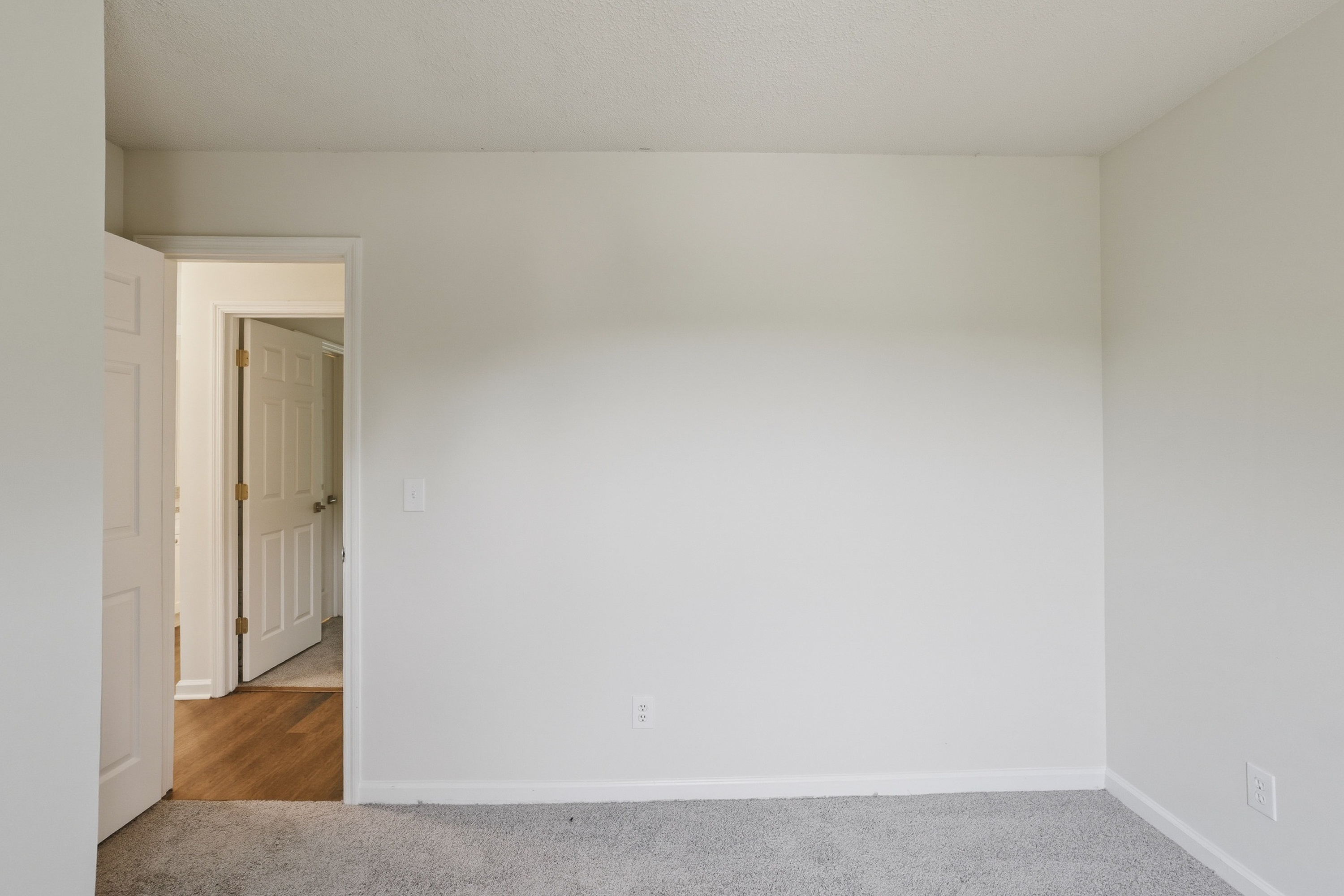 Photo 15 of 32 of 3318 Maison Ct, Lithonia, GA