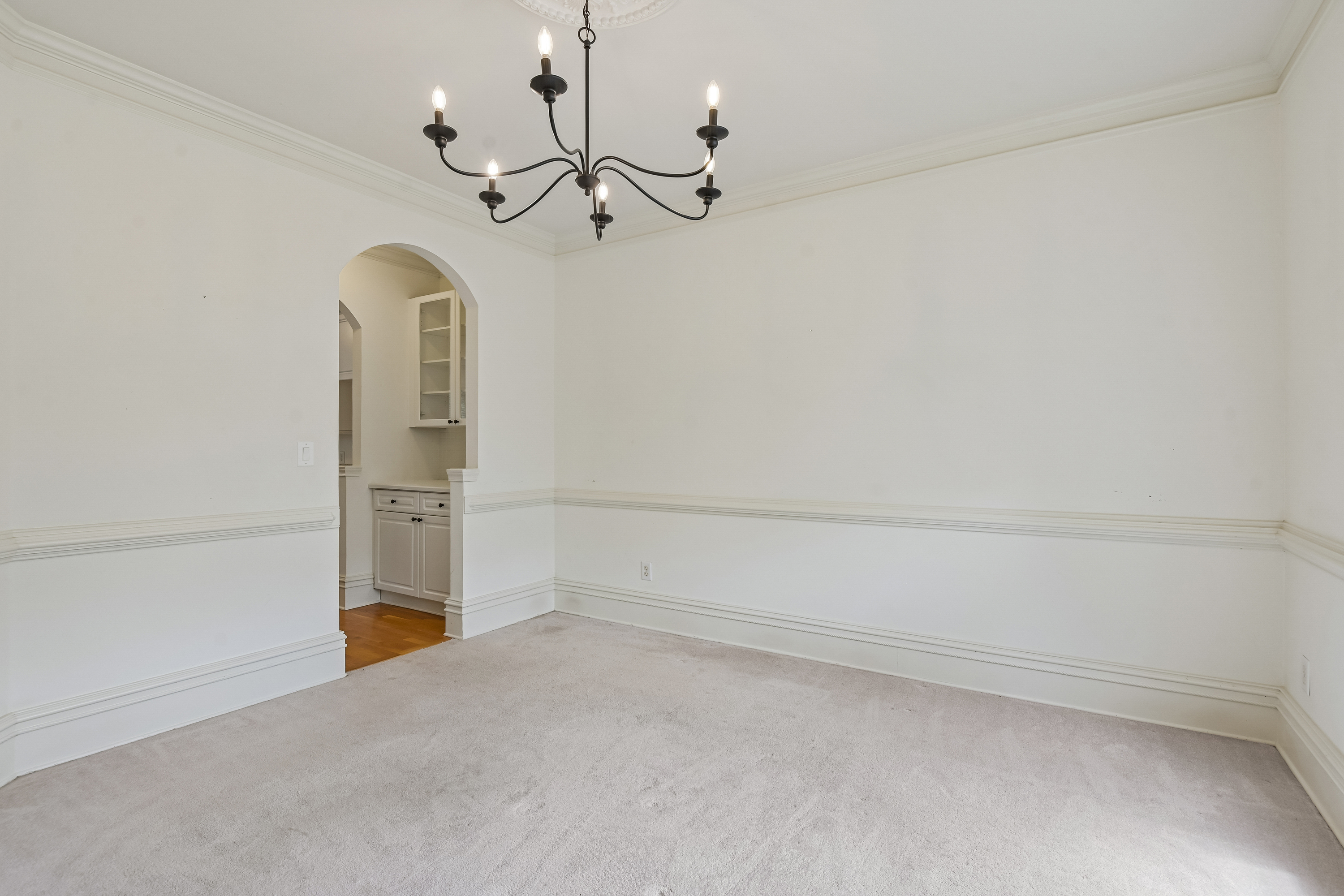 Photo 43 of 63 of 905 Yosemite Dr, Suwanee, GA