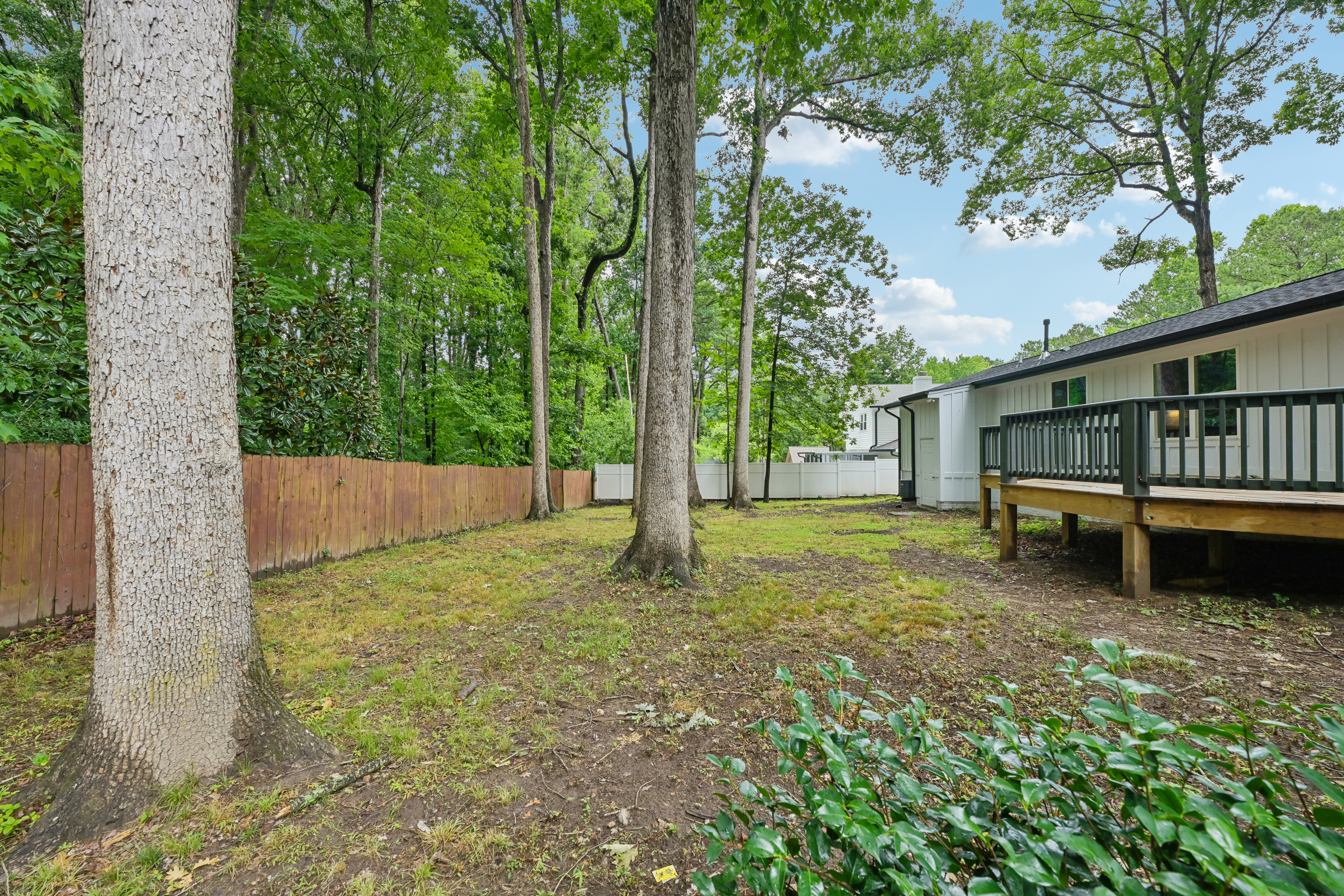 Photo 34 of 36 of 6625 Suburban Dr, Raleigh, NC
