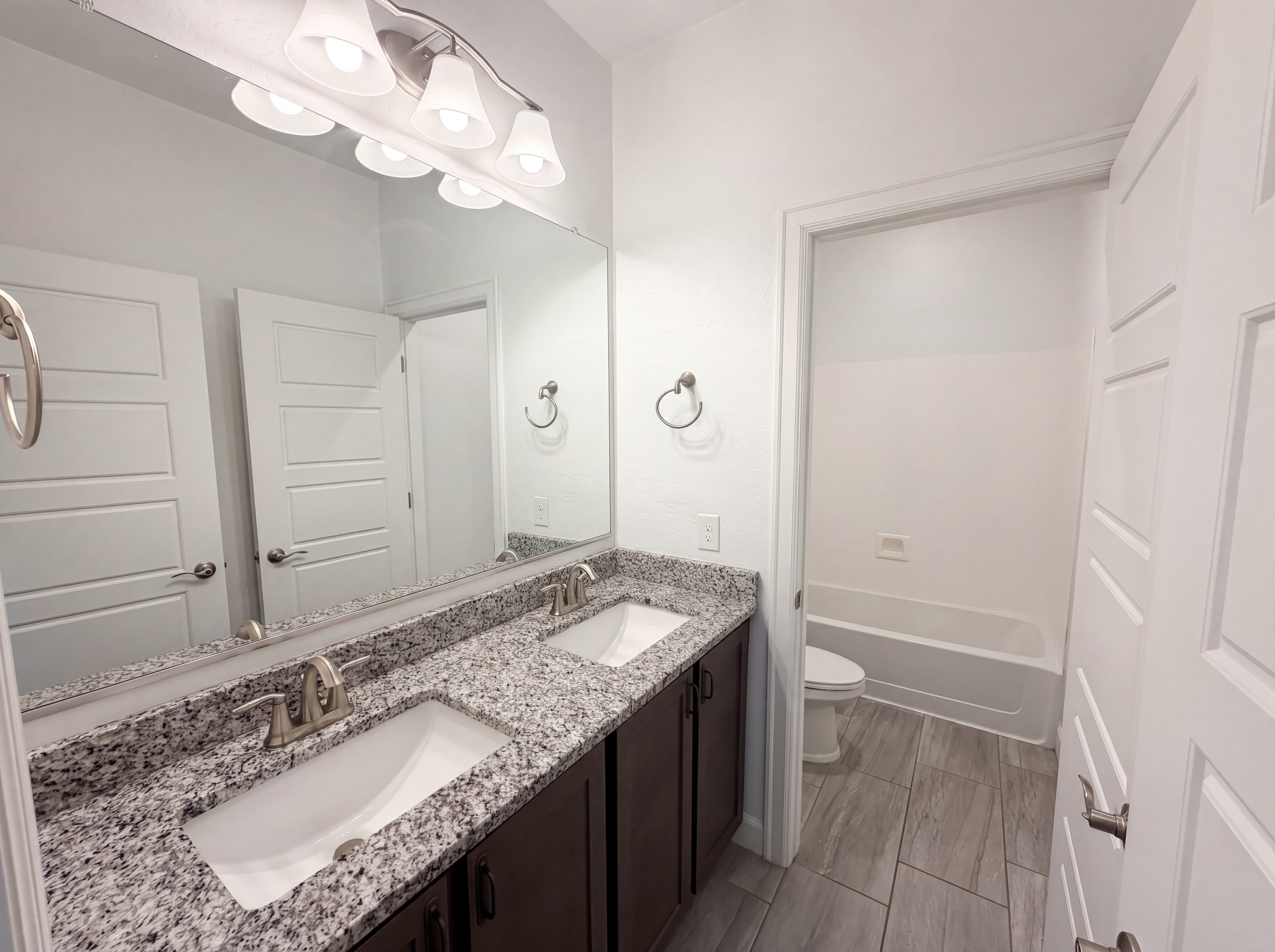 Photo 21 of 41 of 15257 S 182nd Ln, Goodyear, AZ