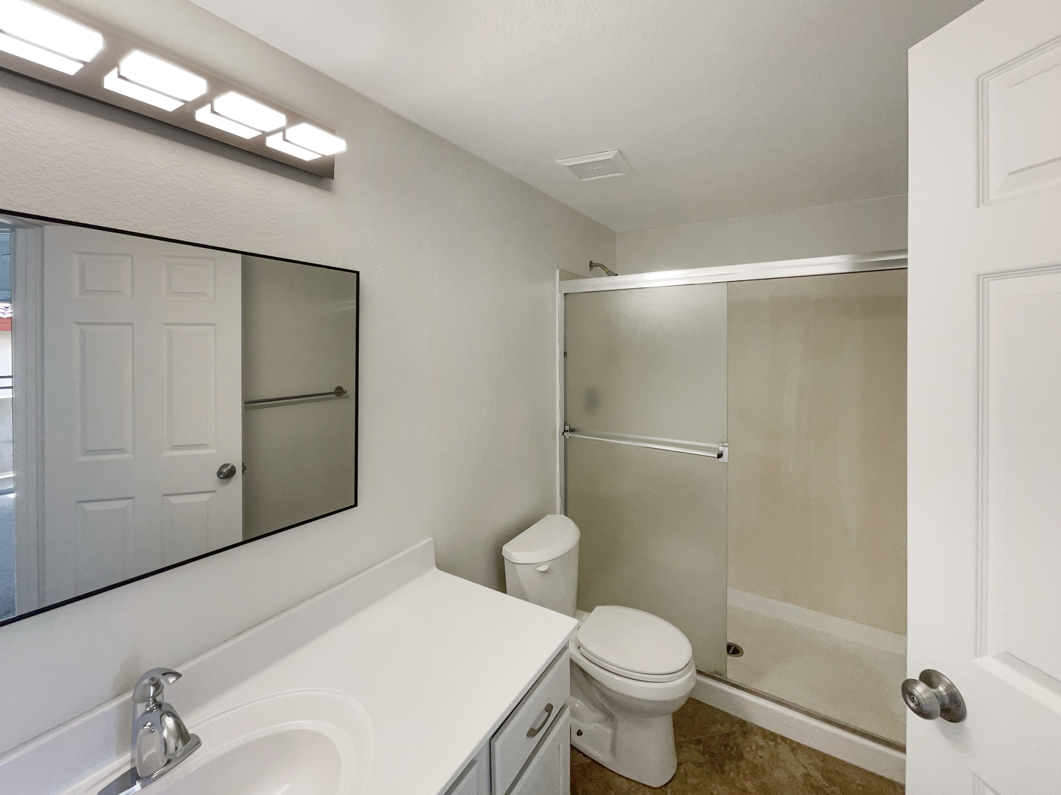 Photo 10 of 23 of 10410 N Cave Creek Rd, Phoenix, AZ