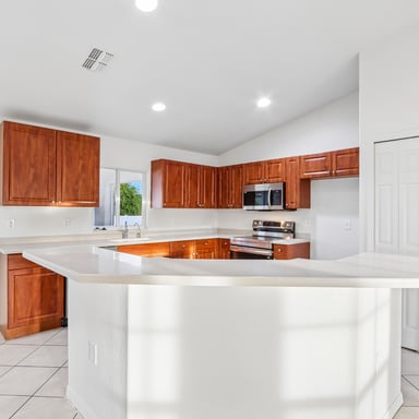 Property photo 2 of 1136 SW 18th Ct