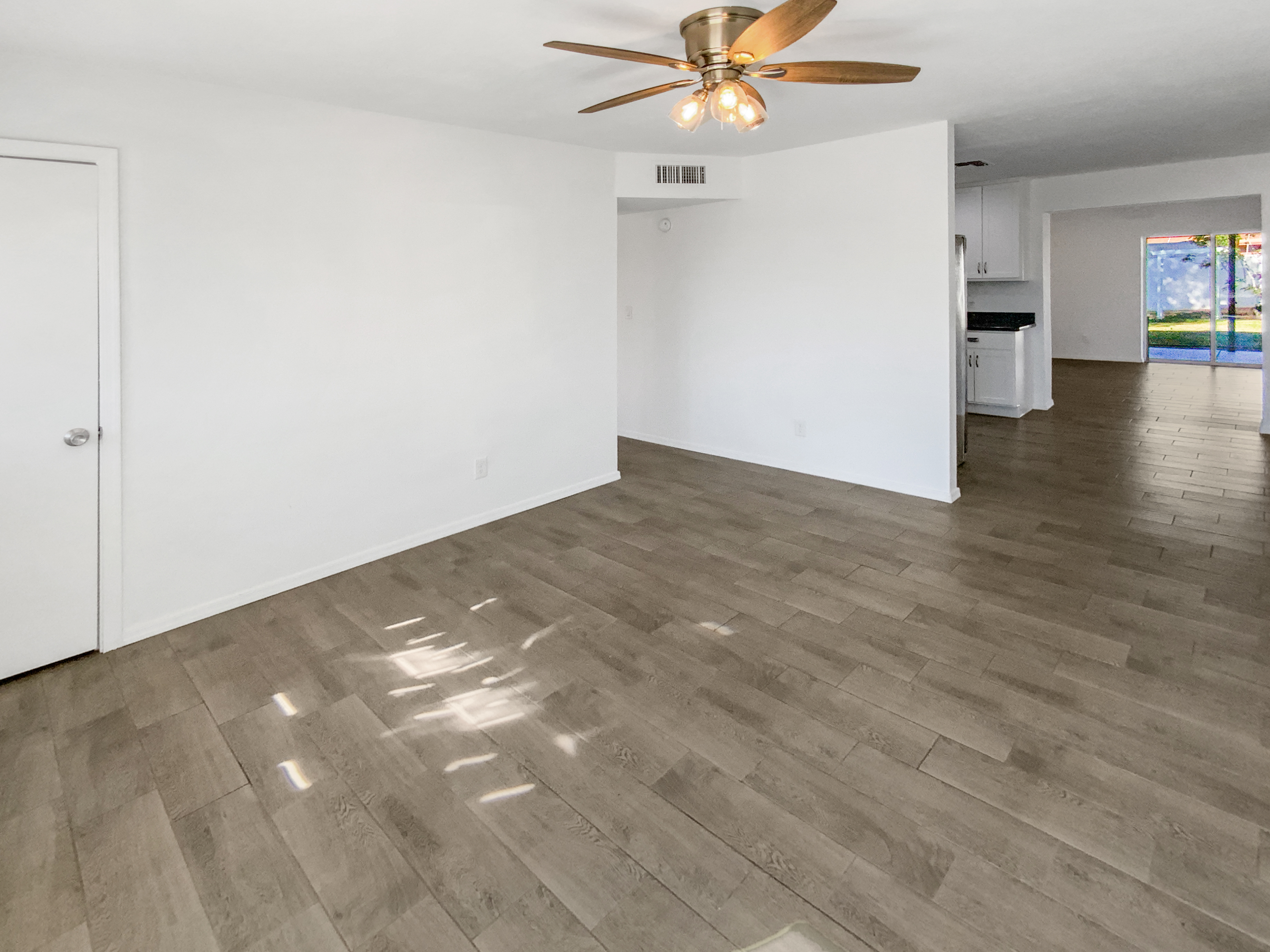 Photo 9 of 25 of 9206 W Mescal St, Peoria, AZ