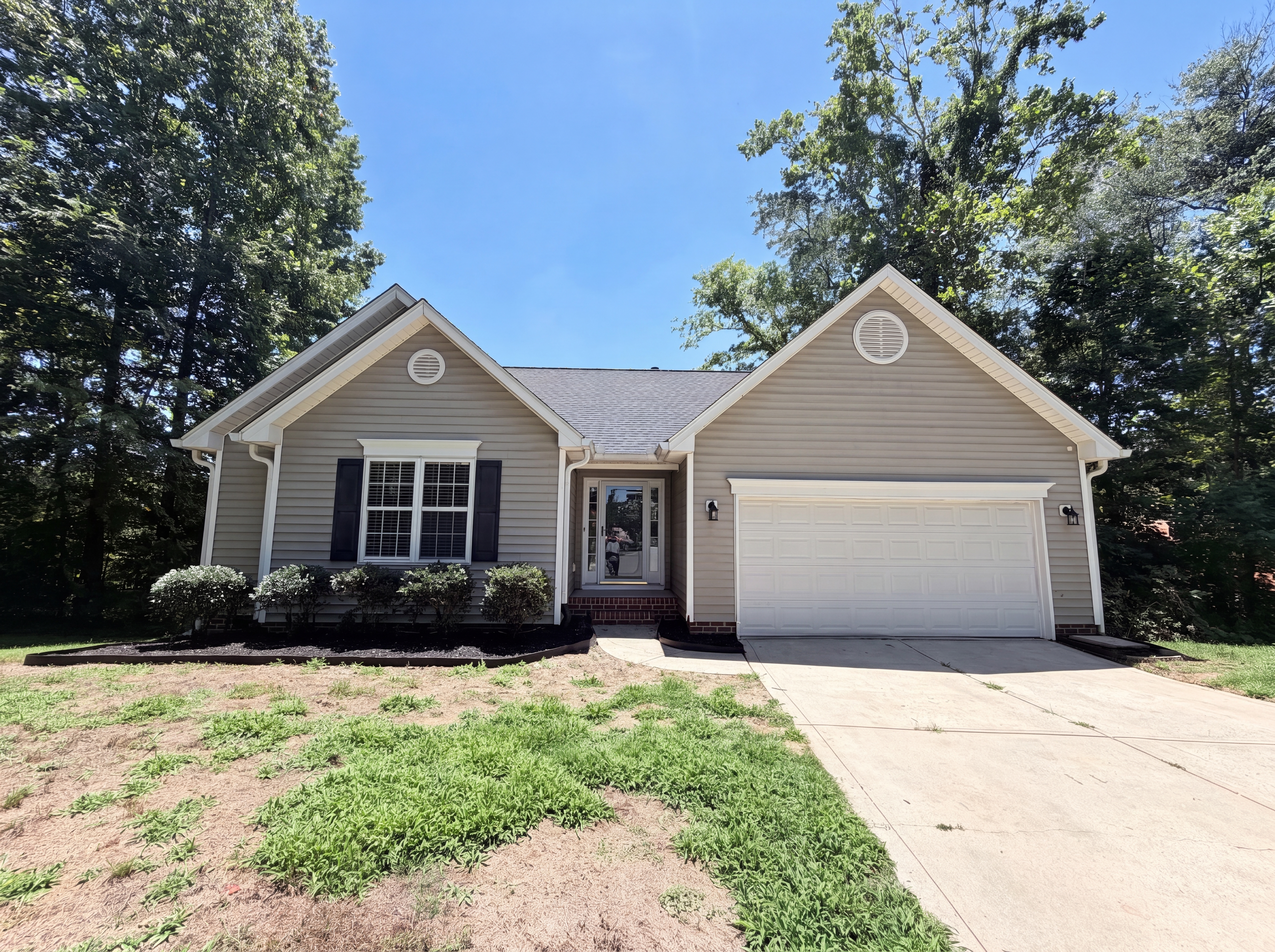Photo 14 of 16 of 617 Reed Creek Rd, Mooresville, NC