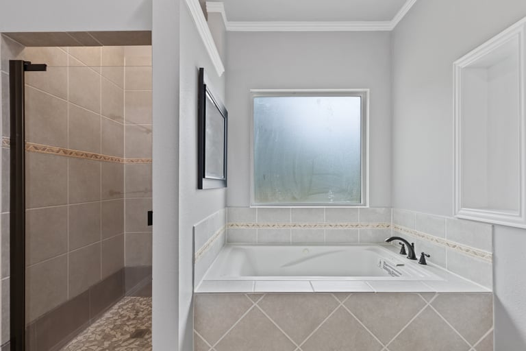 Photo 4 of 25 - 3320 Springfield Rd, Springtown, TX 76082