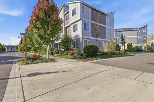Photo 1 of 36 of 22998 SE Cherry St, Black Diamond, WA