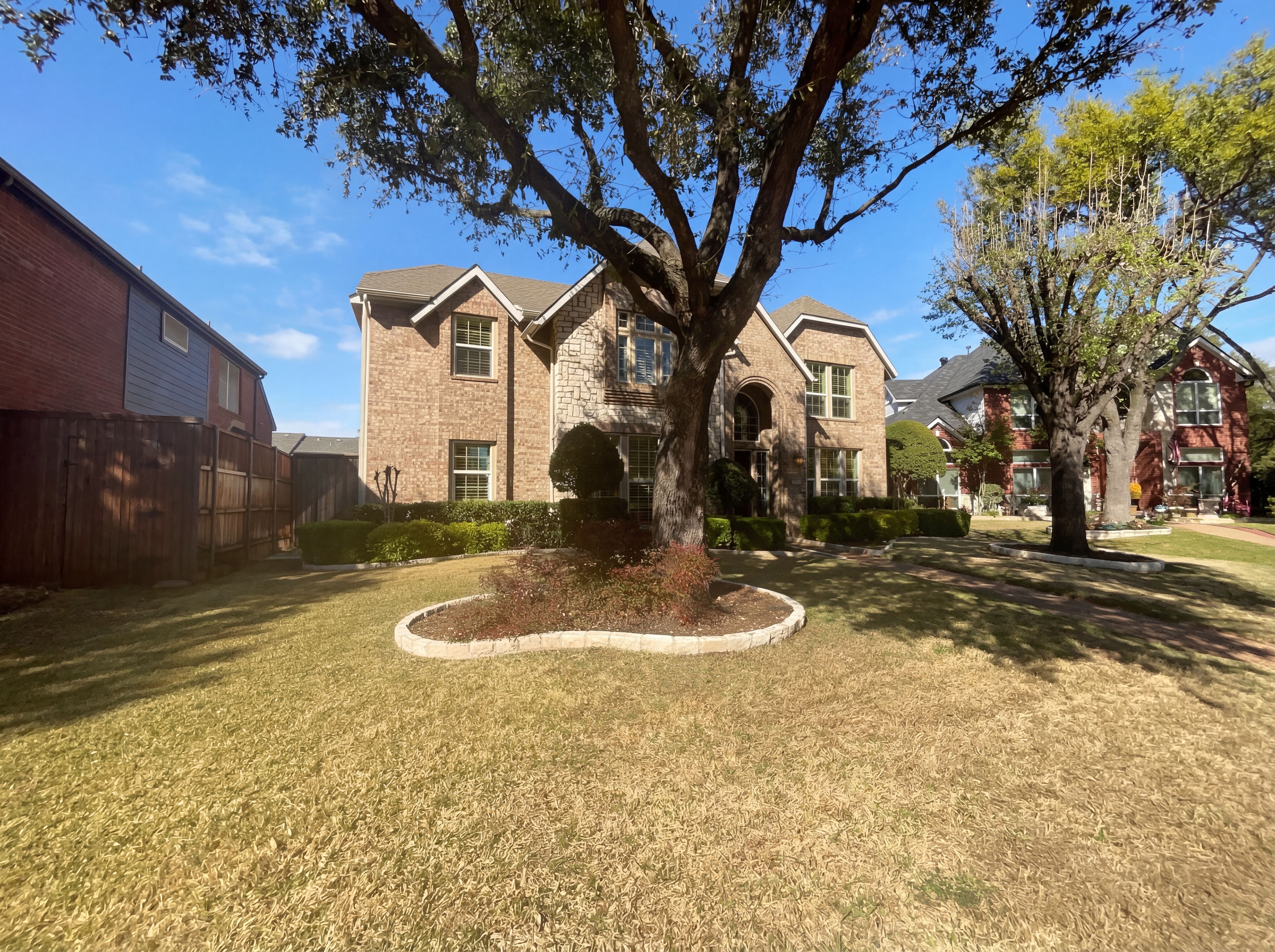 Photo 23 of 26 of 2741 Barrington Dr, Plano, TX