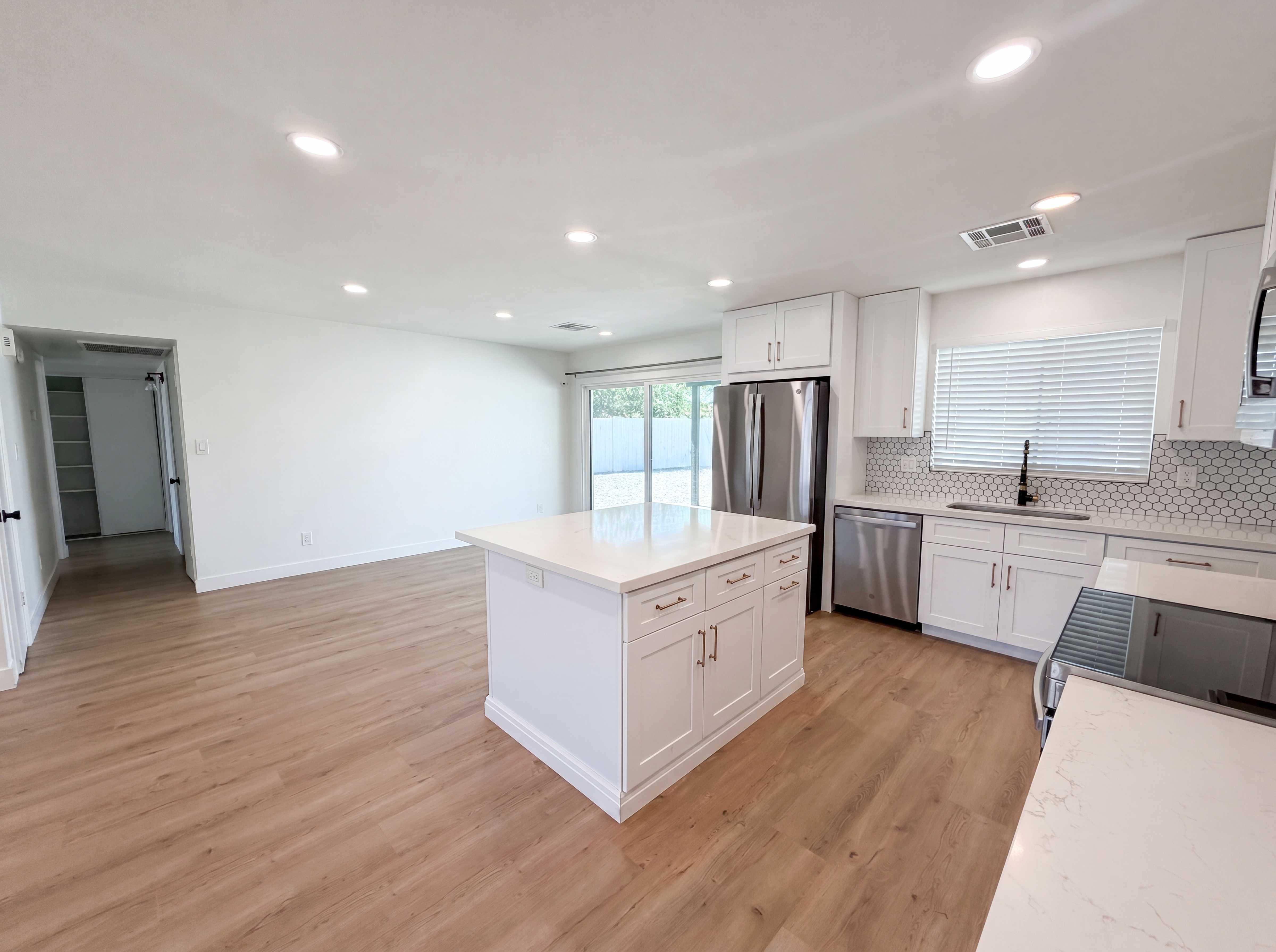 Photo 6 of 19 of 2507 E Buffalo St, Chandler, AZ