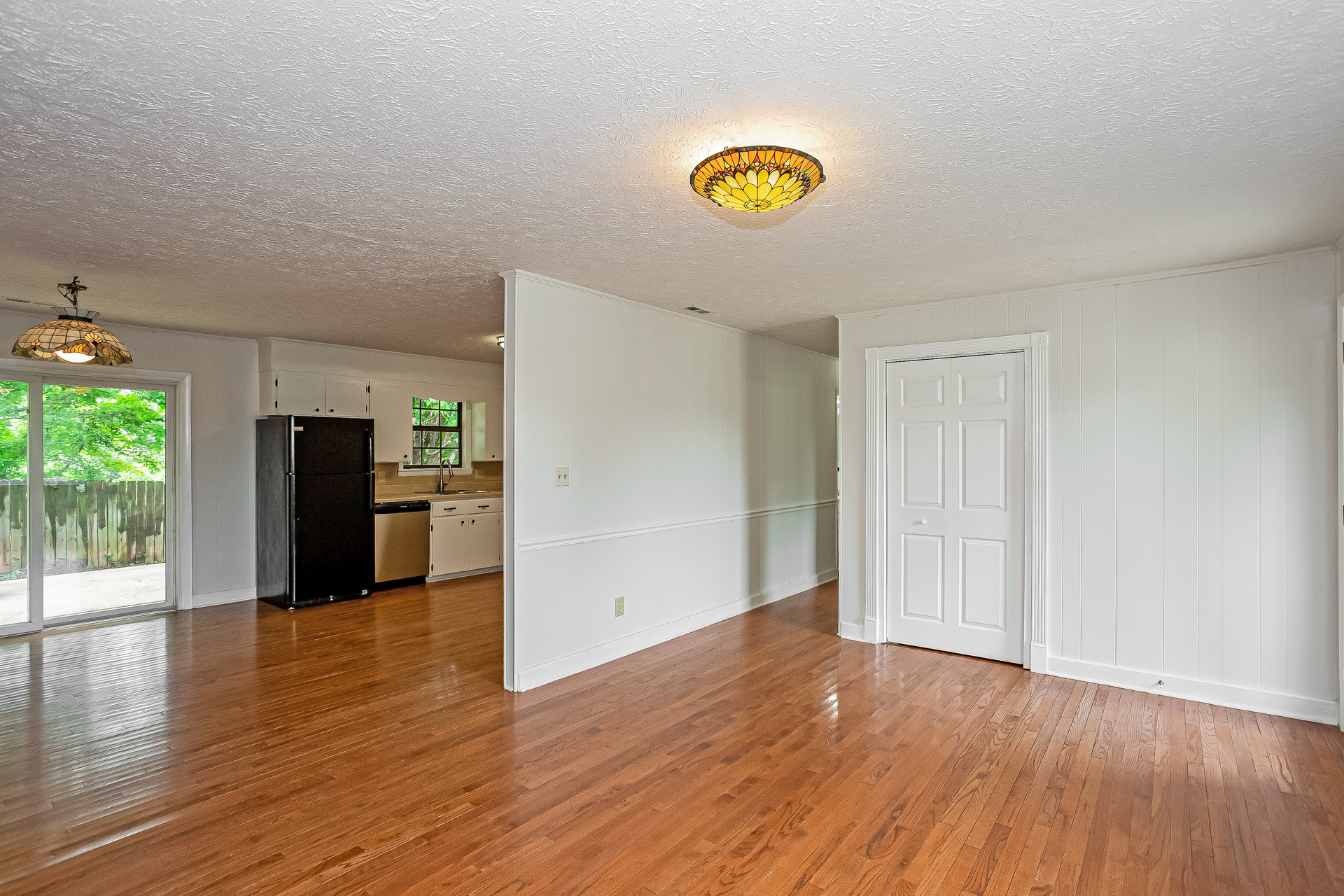 Photo 3 of 21 of 4610 Pruett Dr, Morganton, NC