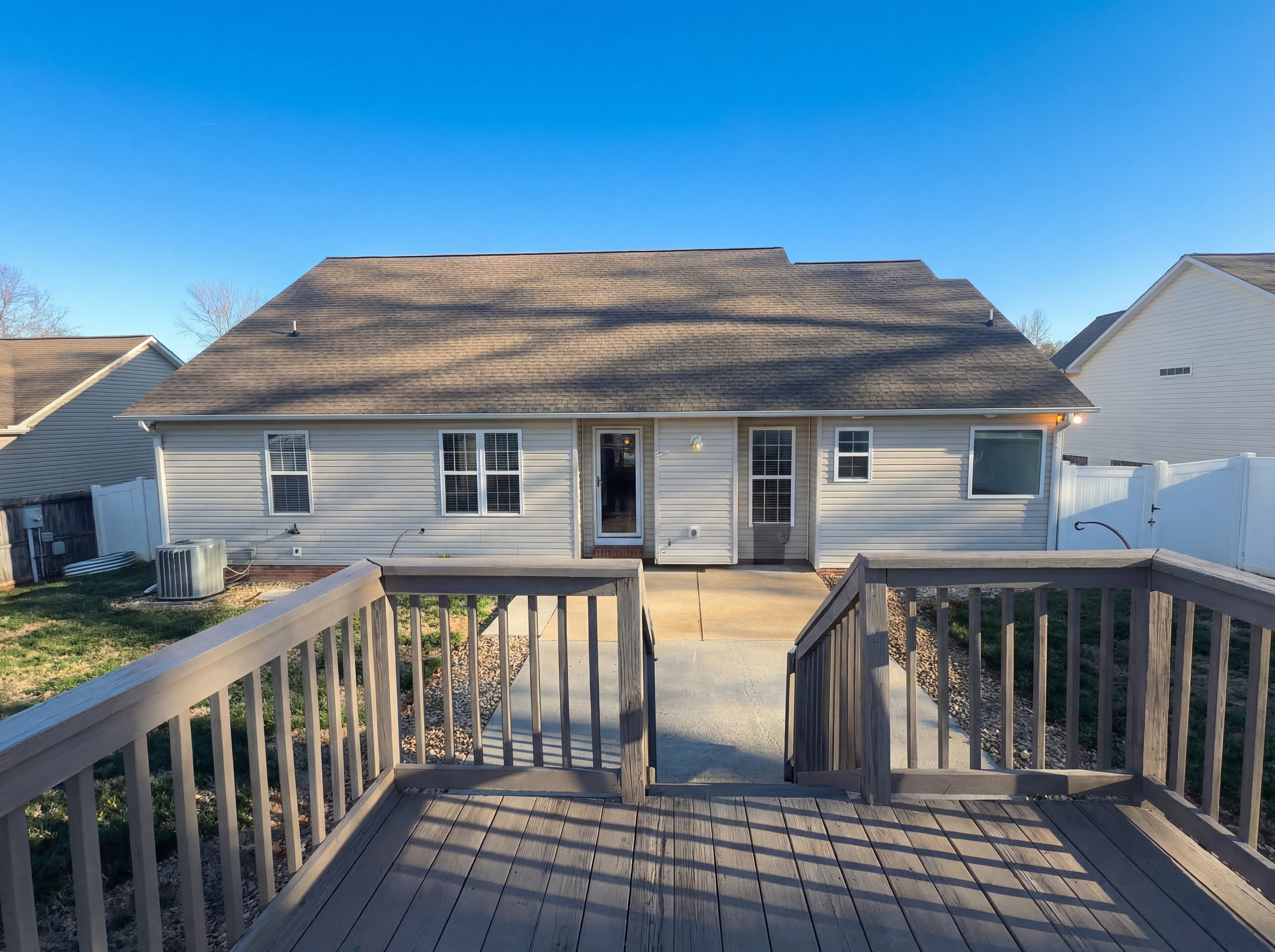 Photo 5 of 25 of 42 Harris Farm Ct, Thomasville, NC