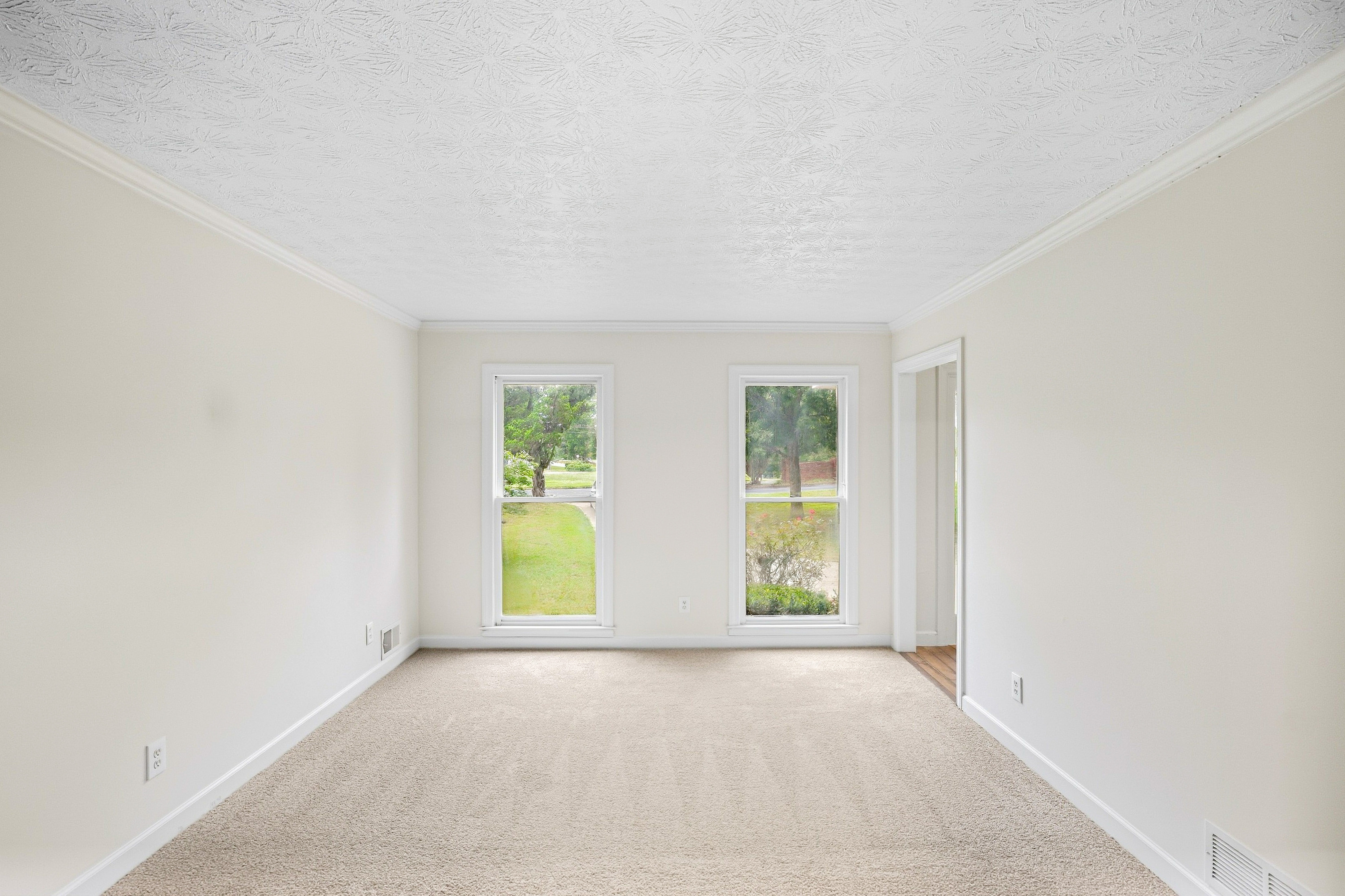 Photo 41 of 50 of 1502 Shoal Creek Dr SW, Conyers, GA