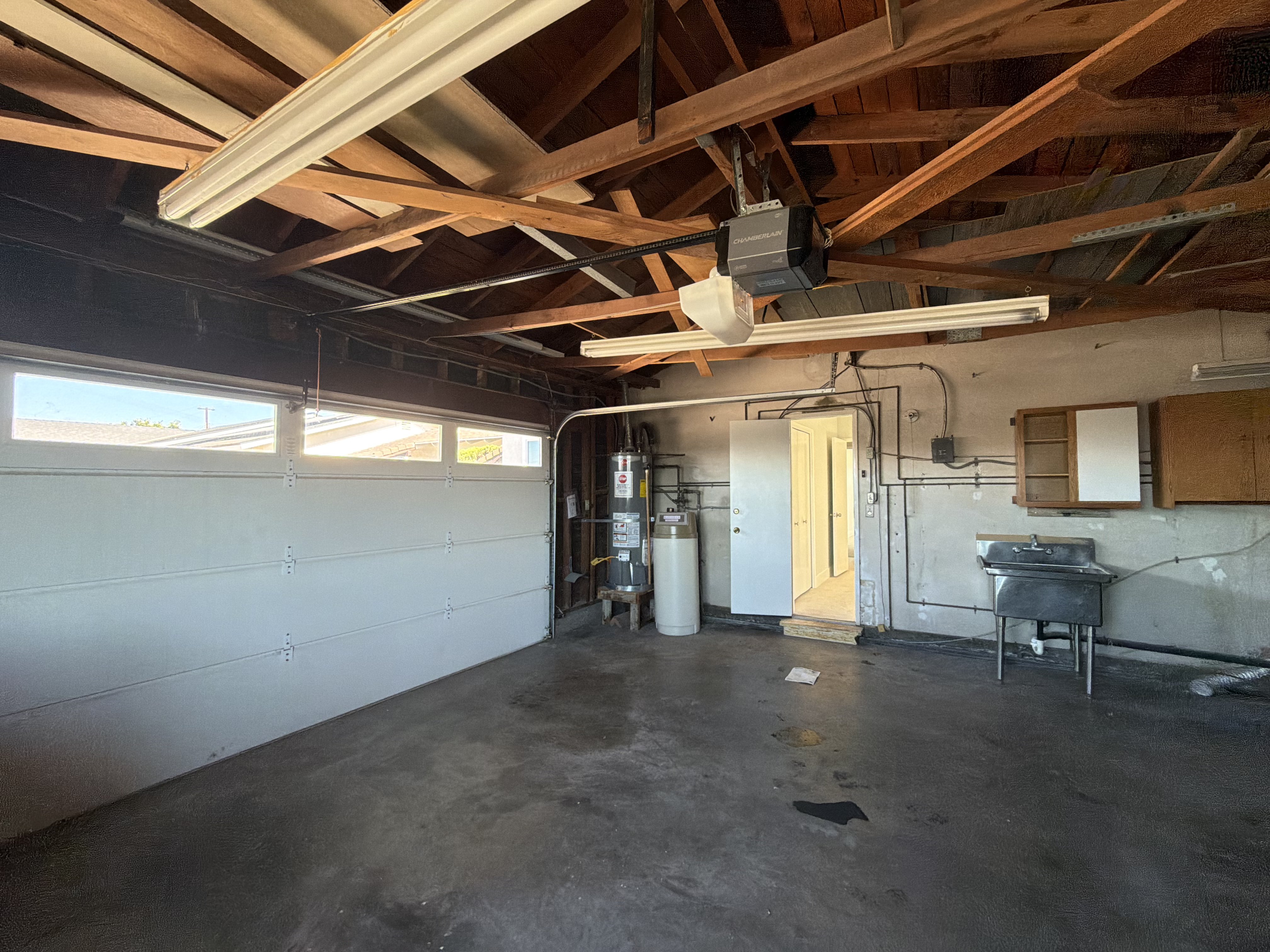 Photo 16 of 19 of 3520 S J St, Oxnard, CA
