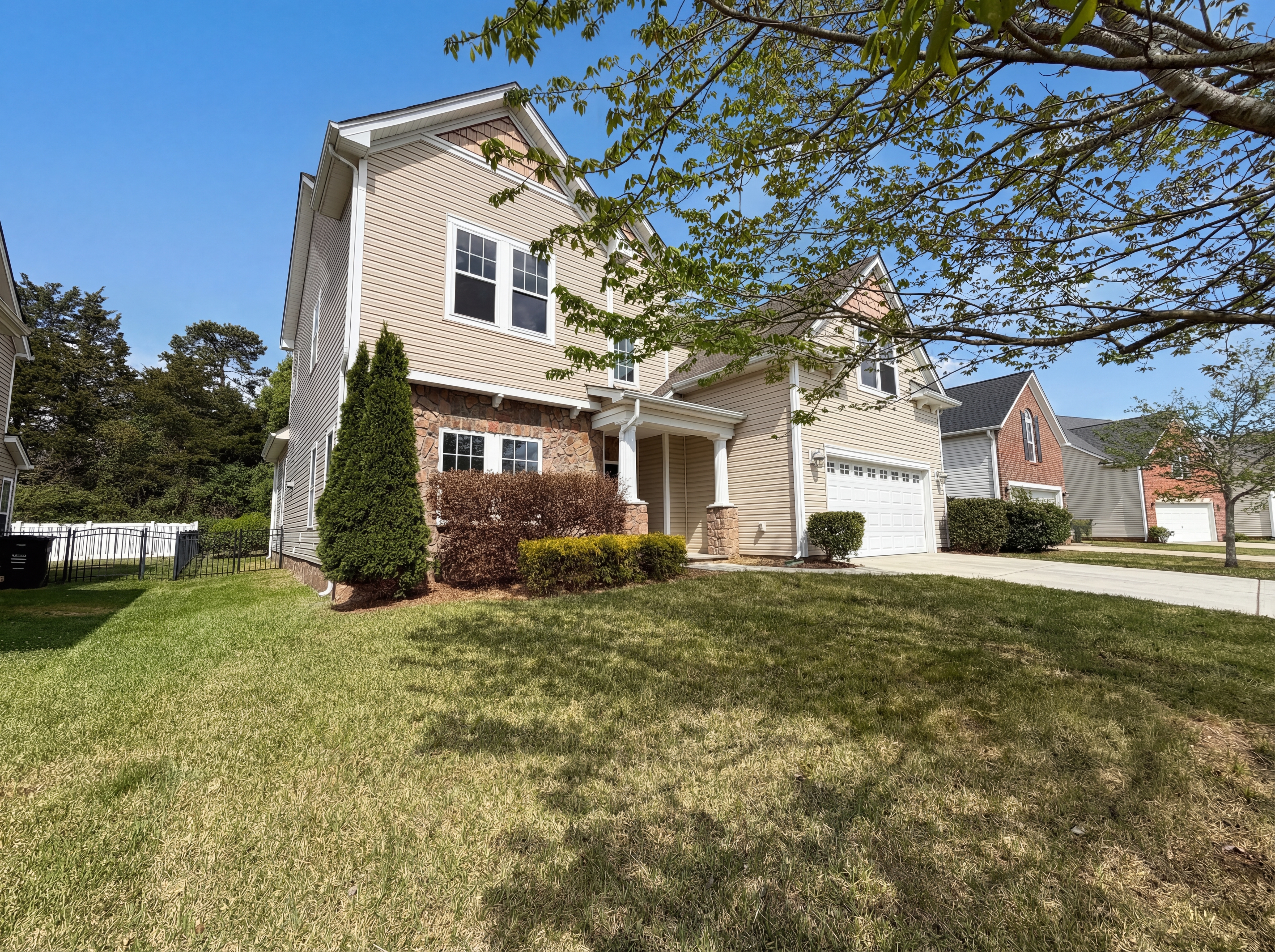Photo 21 of 27 of 9696 Ravenscroft Ln NW, Concord, NC