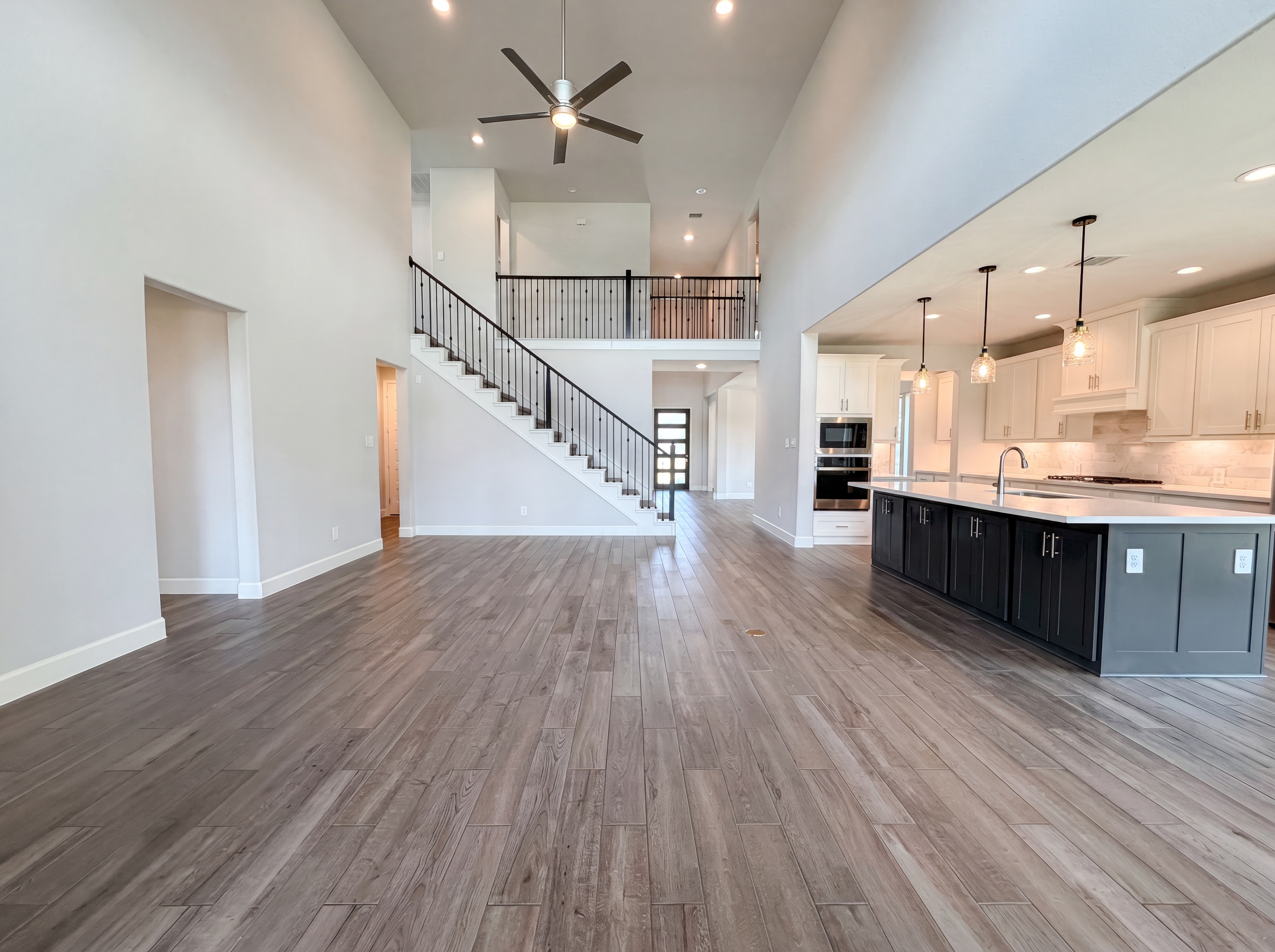 Photo 23 of 29 of 15418 Legacy Park Way, Pinehurst, TX