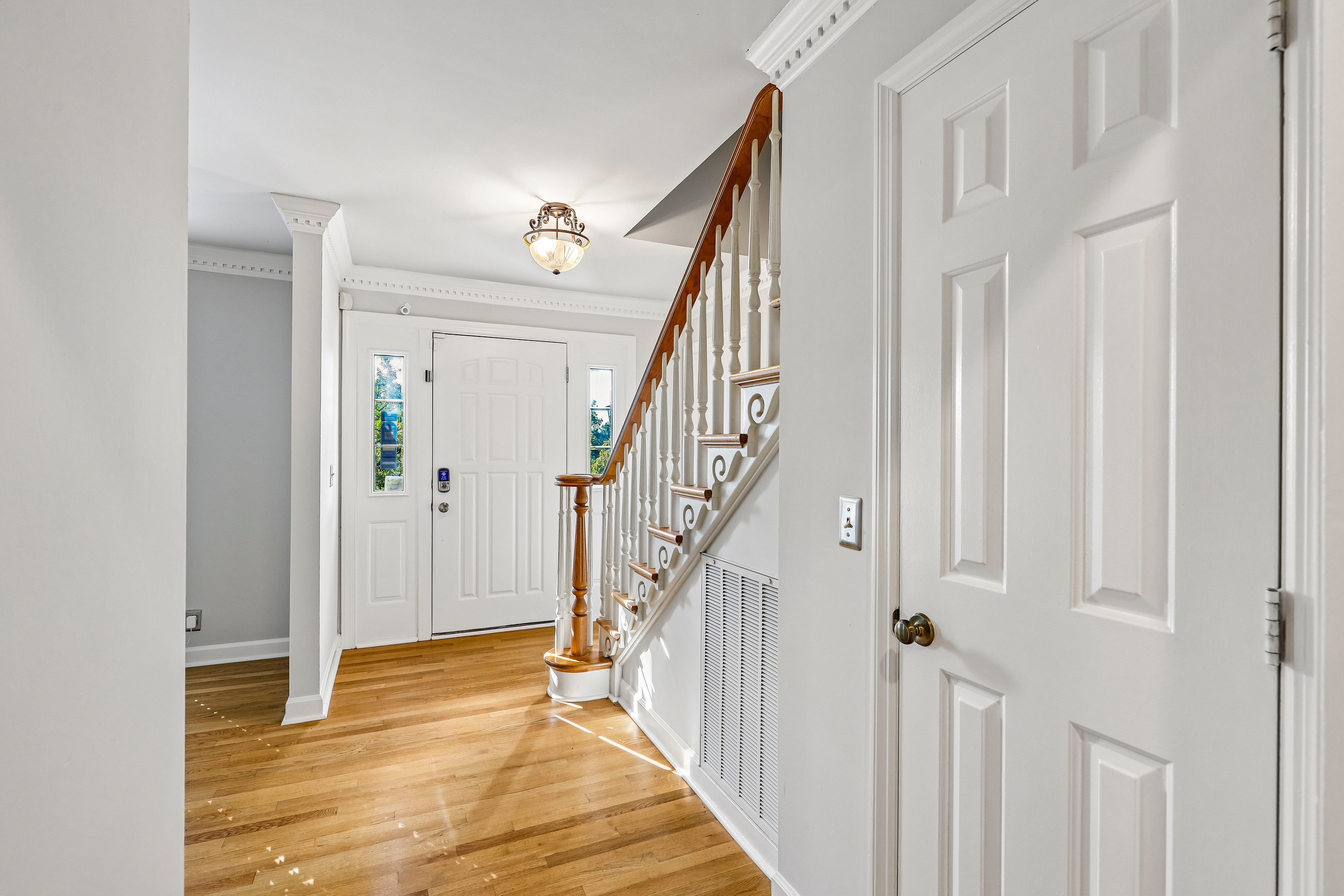 Photo 7 of 69 of 5416 Forest Acres Dr, Nashville, TN