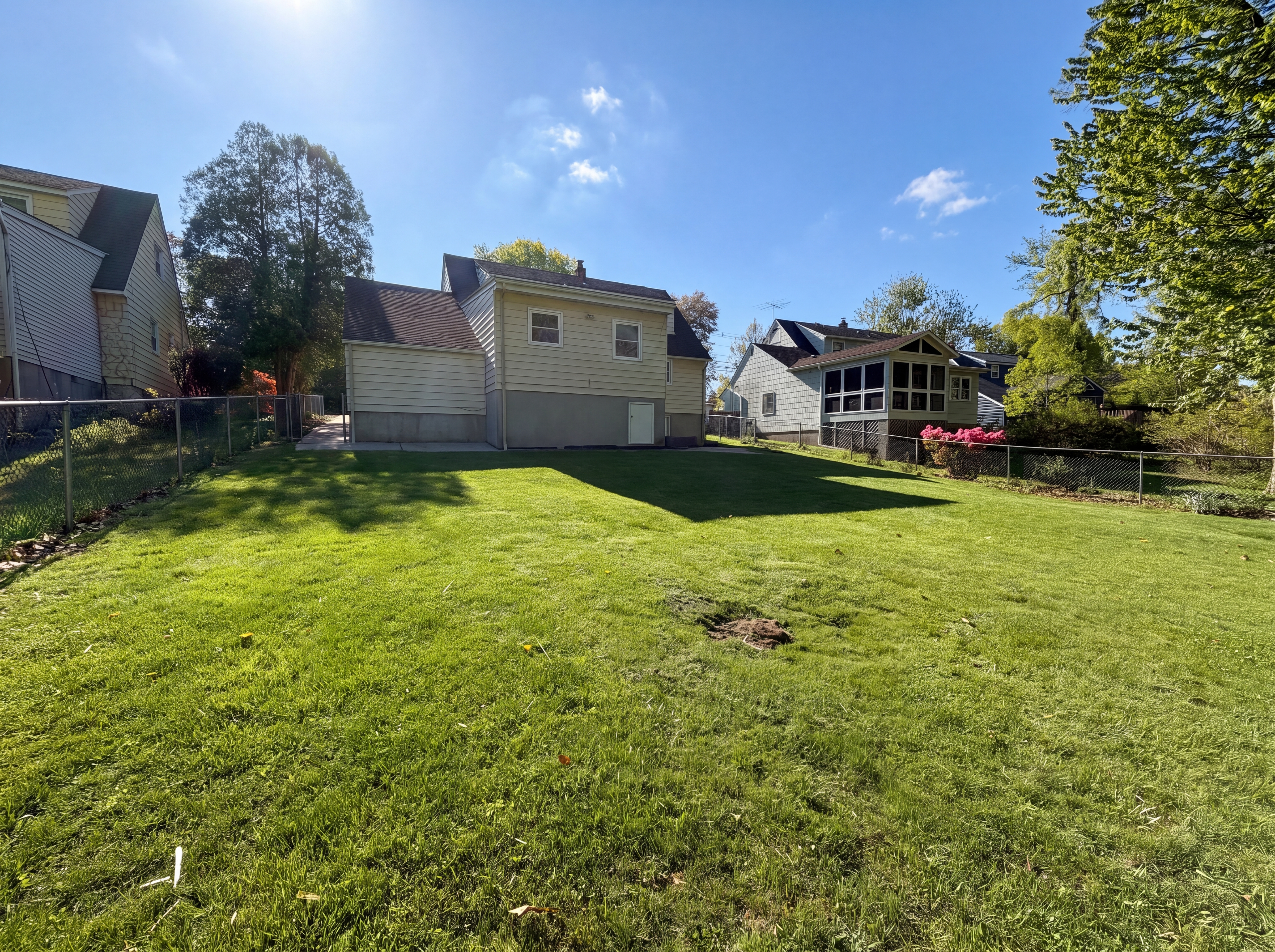 Photo 39 of 42 of 616 River Rd, Teaneck, NJ