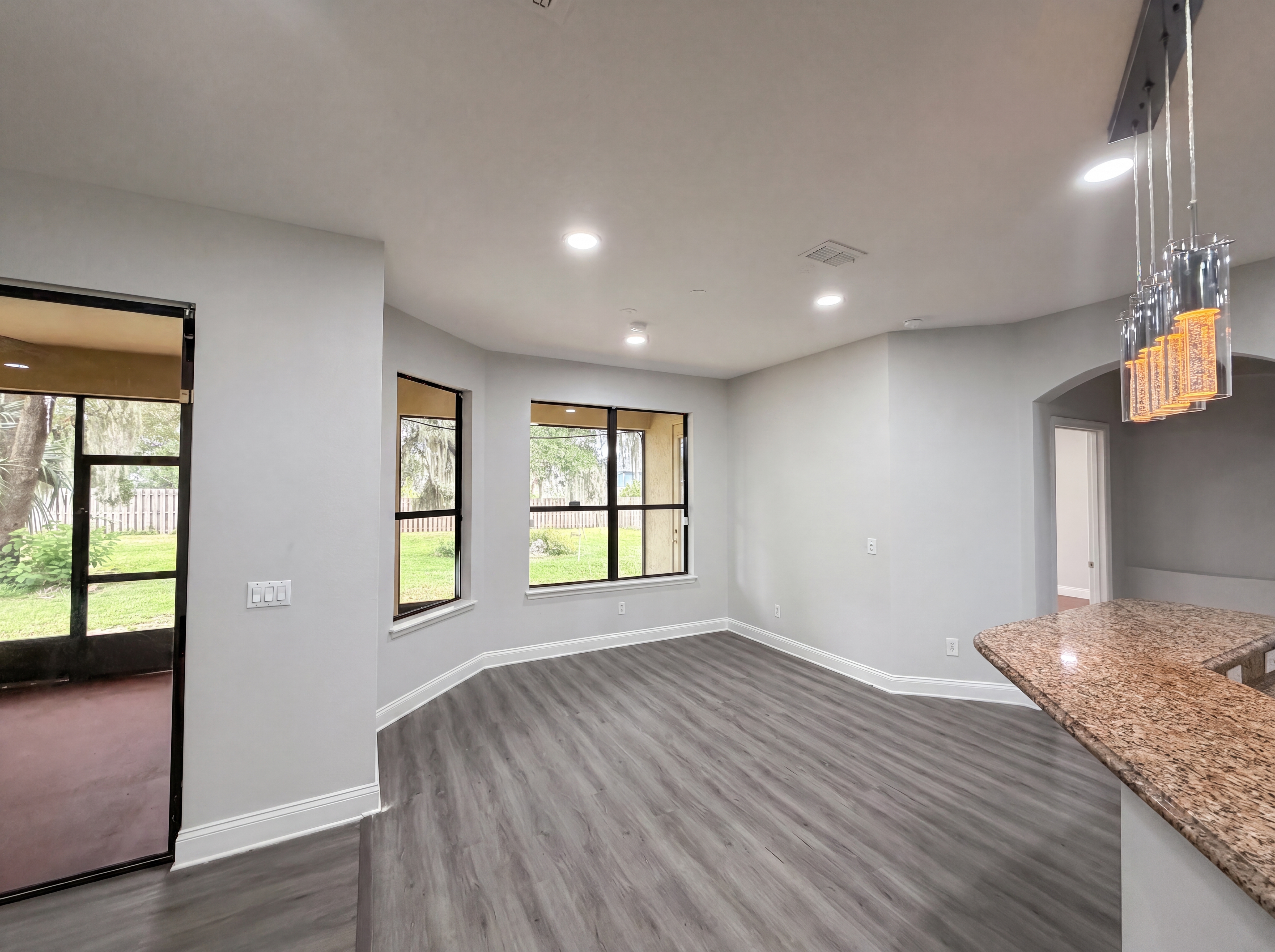 Photo 6 of 26 of 216 Blue Crystal Dr, Deland, FL