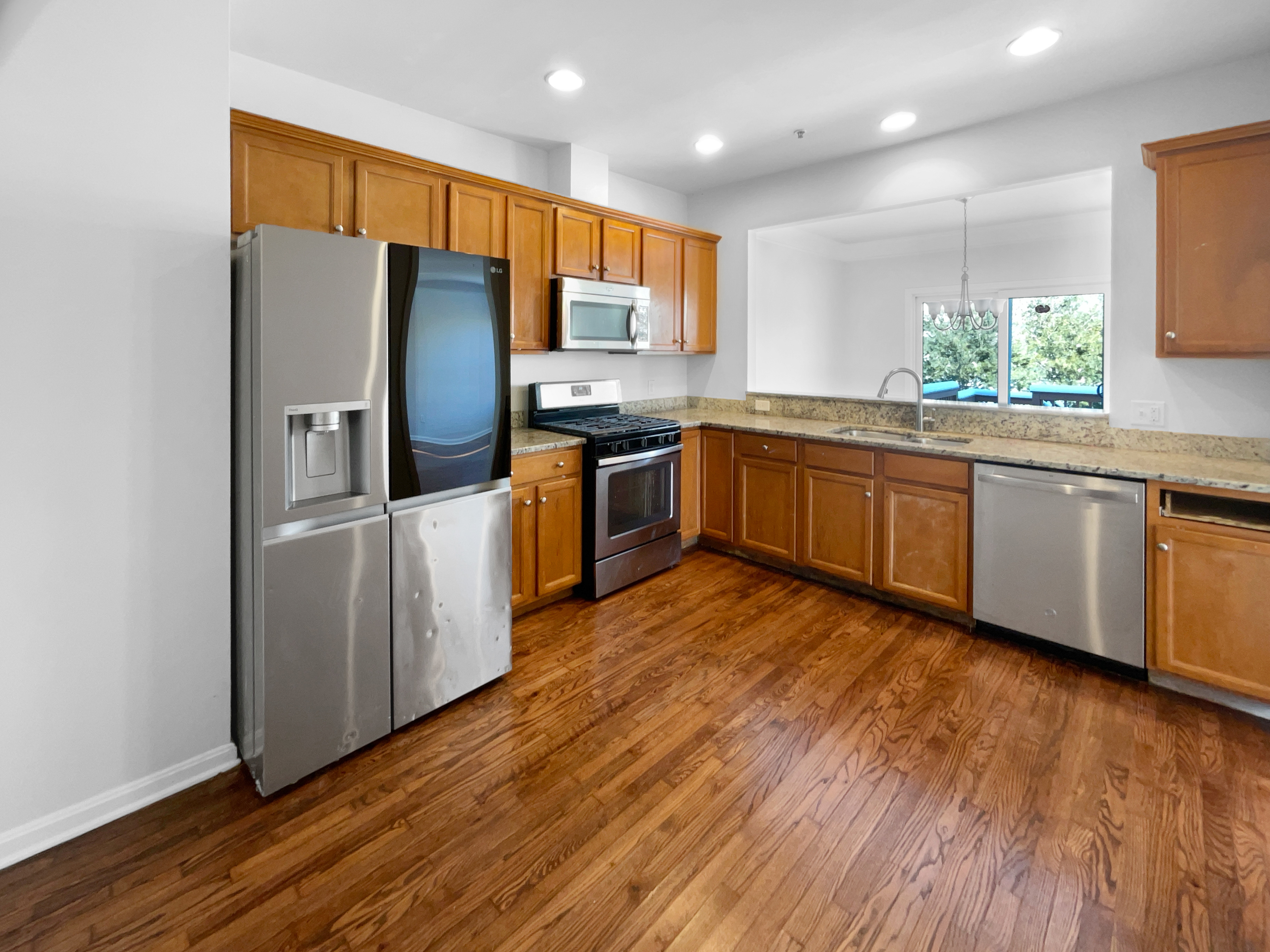 Photo 8 of 28 of 19 Crispwater Way, Hopkinton, MA