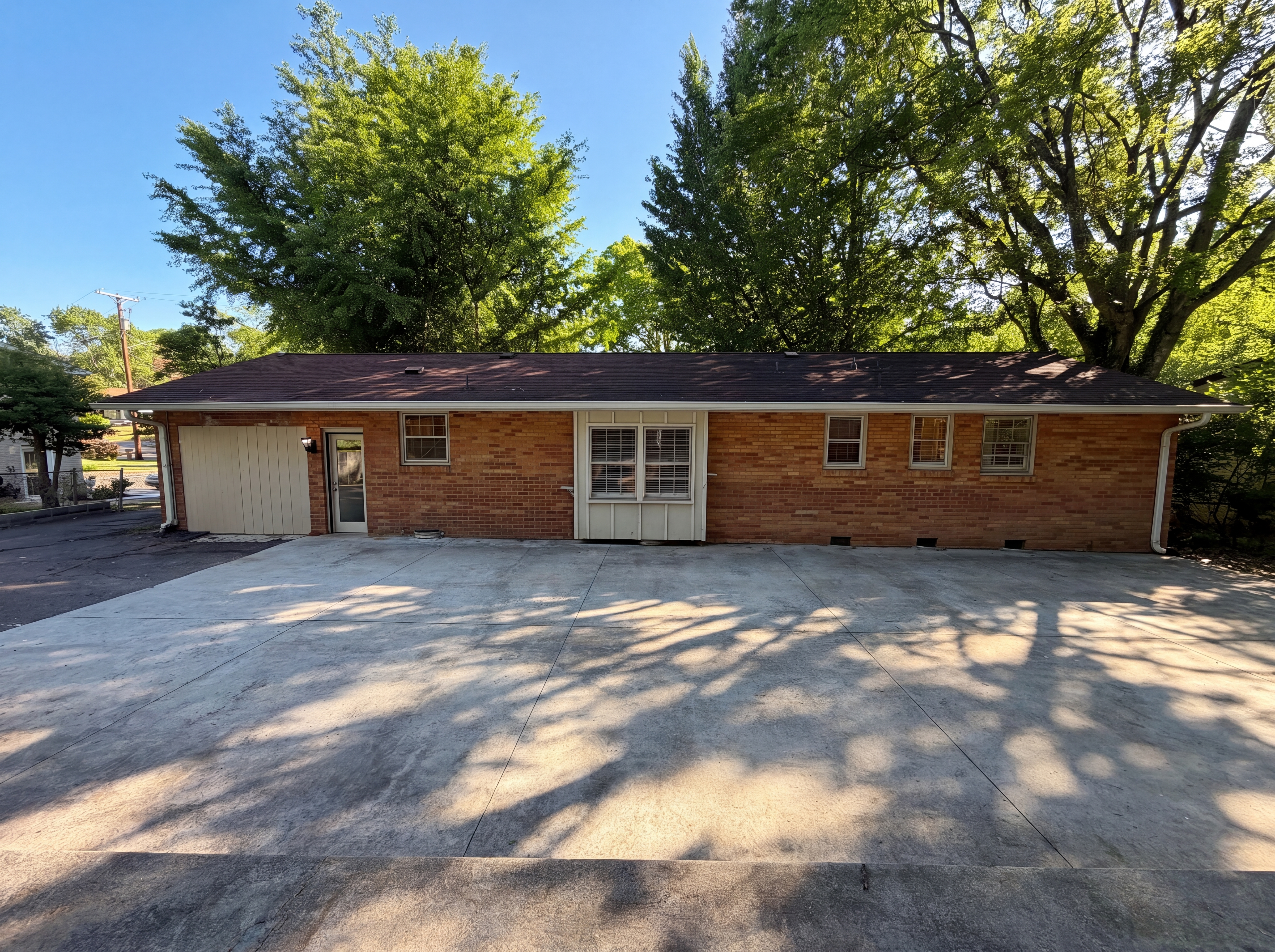 Photo 5 of 16 of 221 Sterry Ct, Antioch, TN