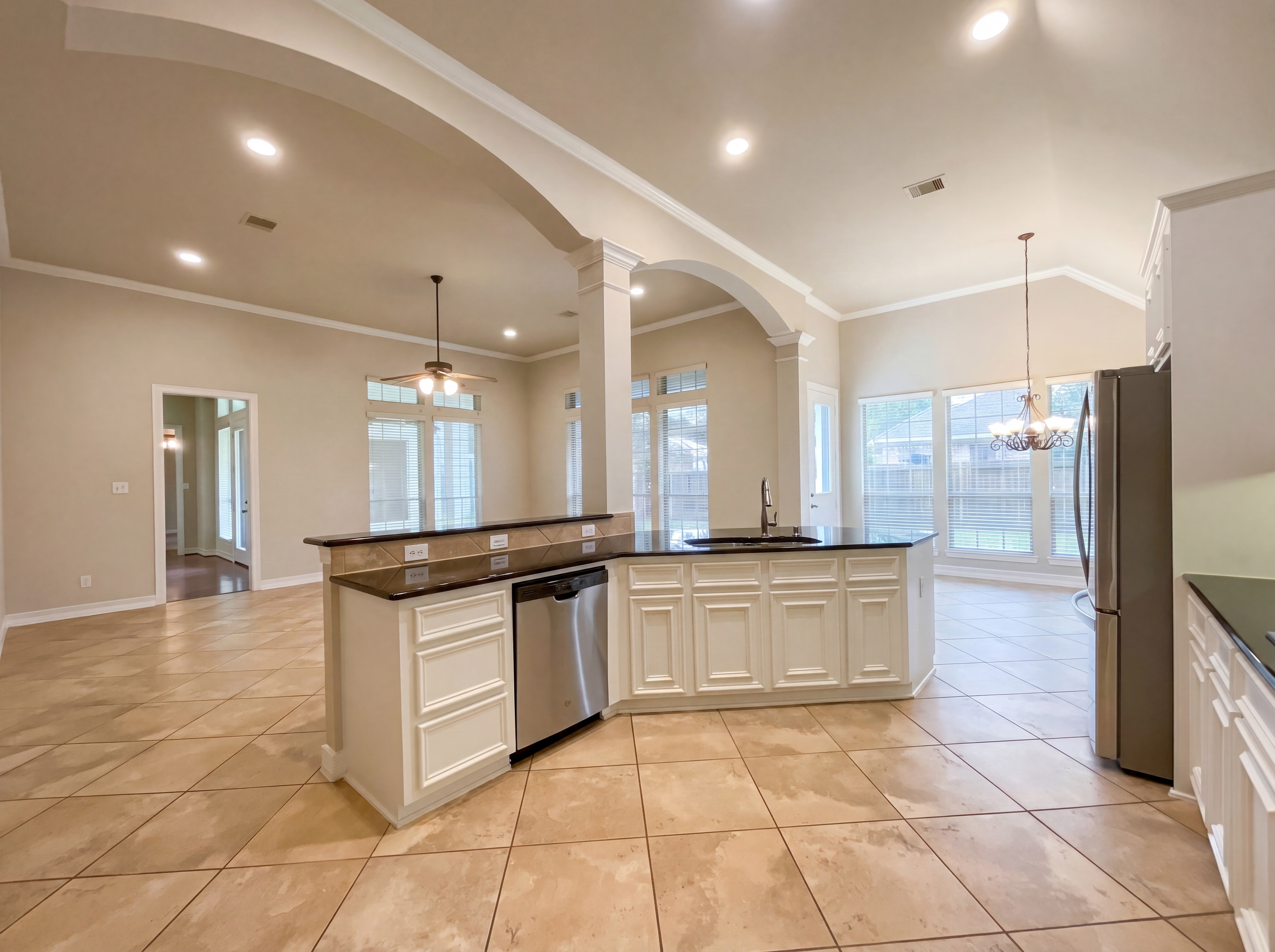 Photo 12 of 24 of 26319 Watercypress Ct, Cypress, TX