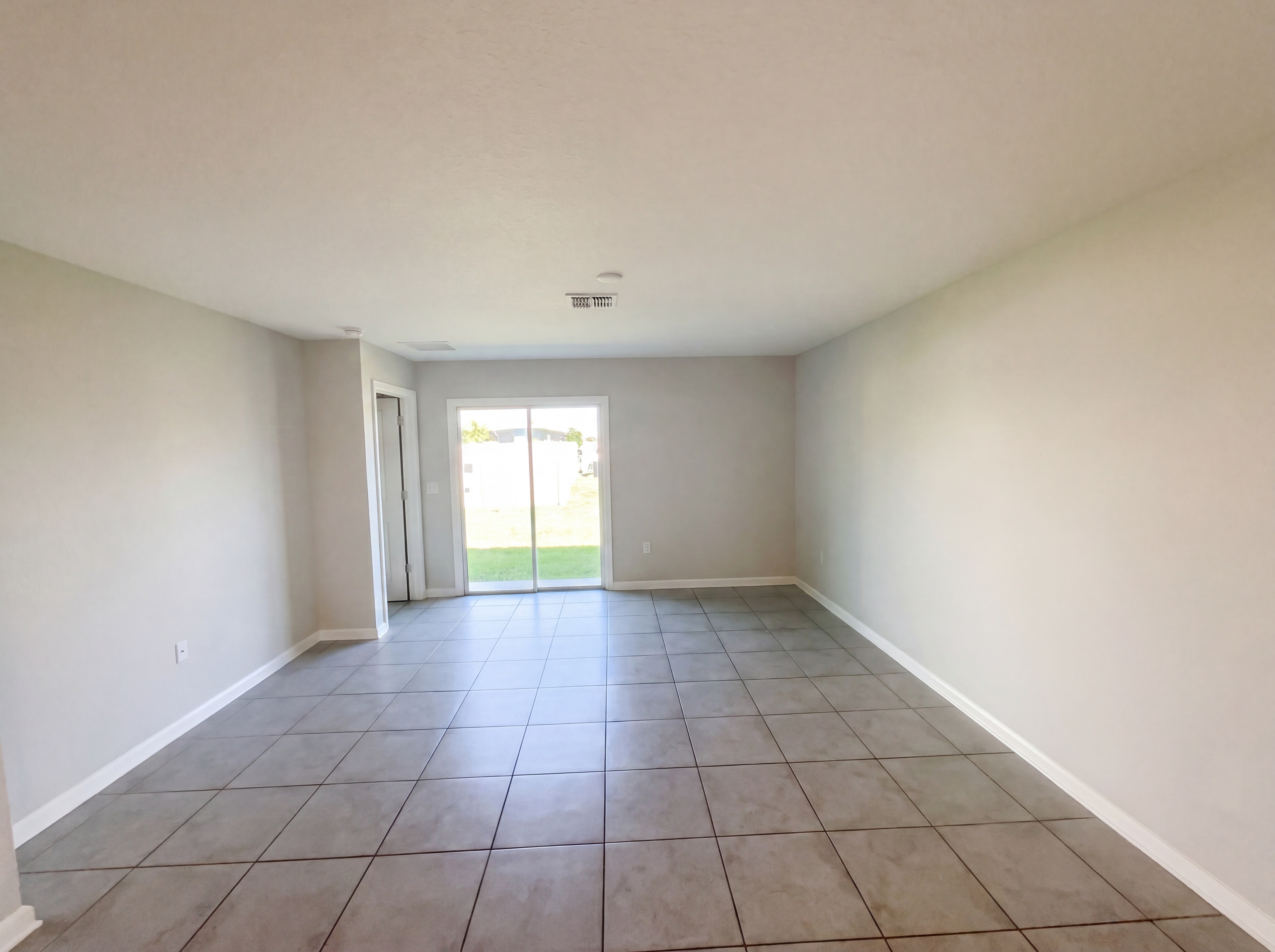 Photo 16 of 24 of 4322 Sunny Creek Pl, Kissimmee, FL