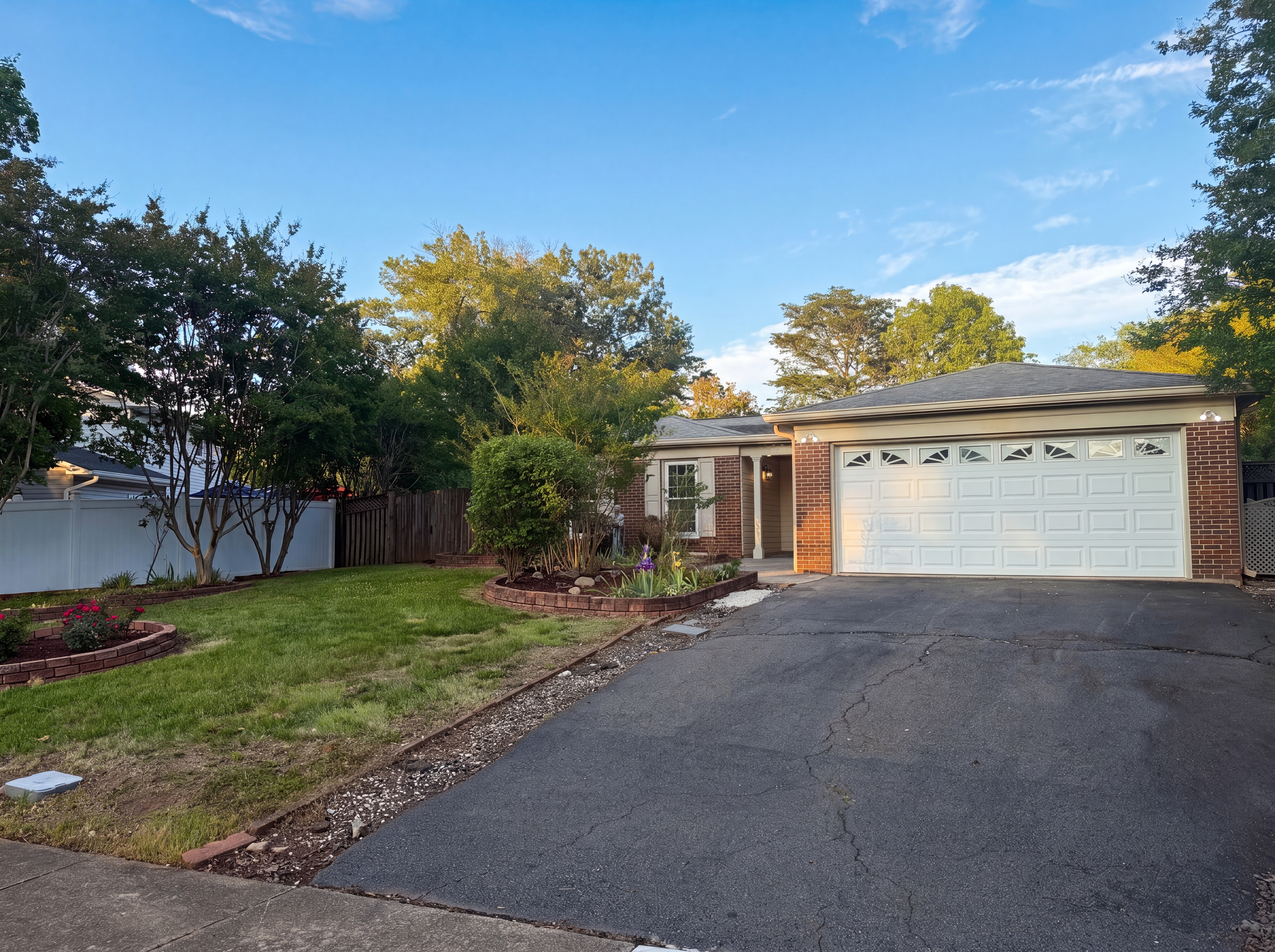 Photo 31 of 51 of 8947 Rosewood St, Manassas, VA