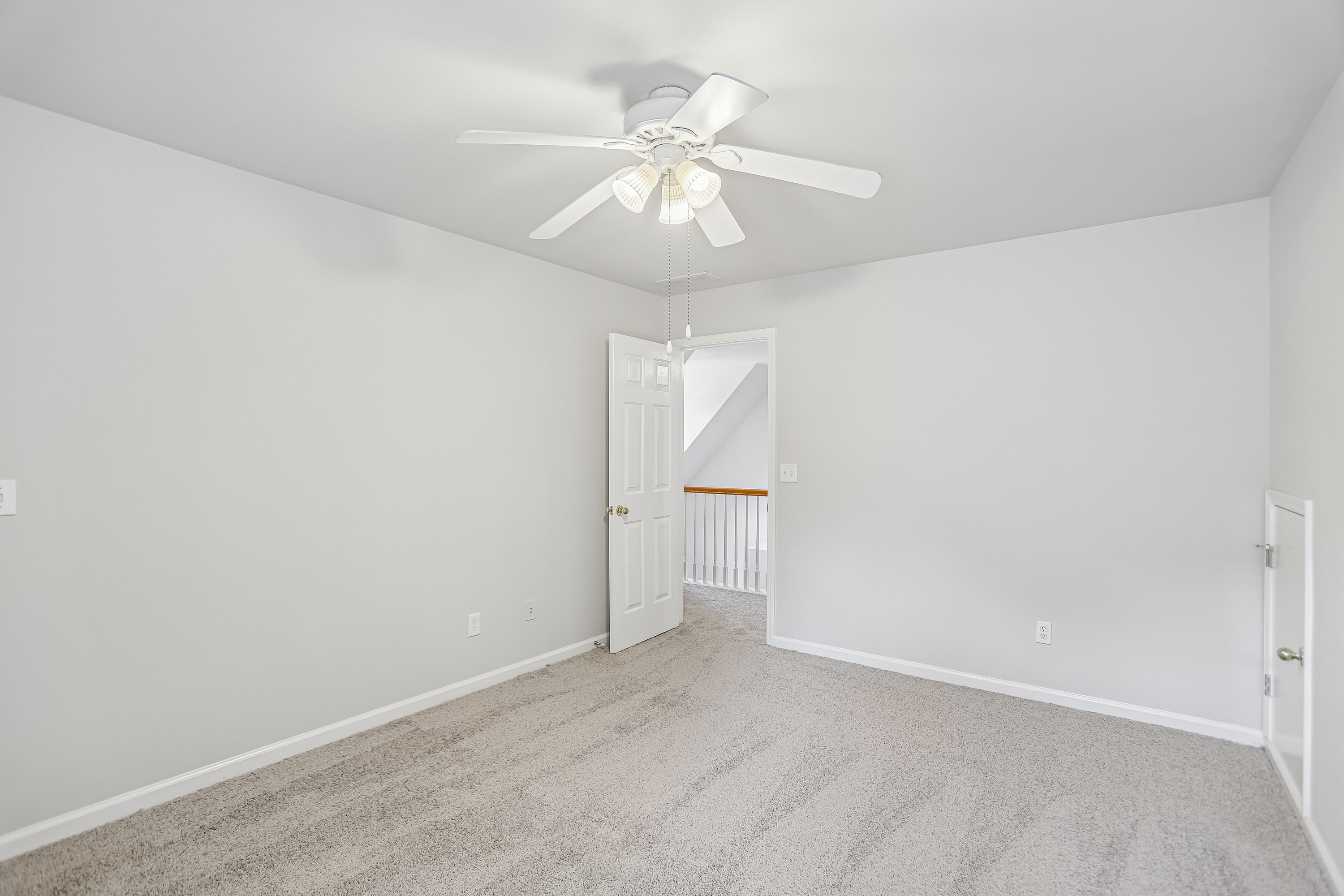 Photo 17 of 51 of 199 Pine Cres, Newnan, GA