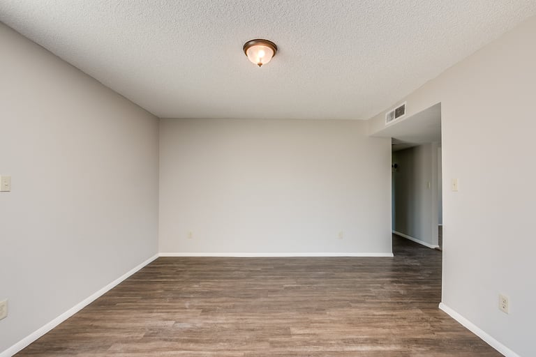 Photo 12 of 39 - 18821 N 13th Dr, Phoenix, AZ 85027