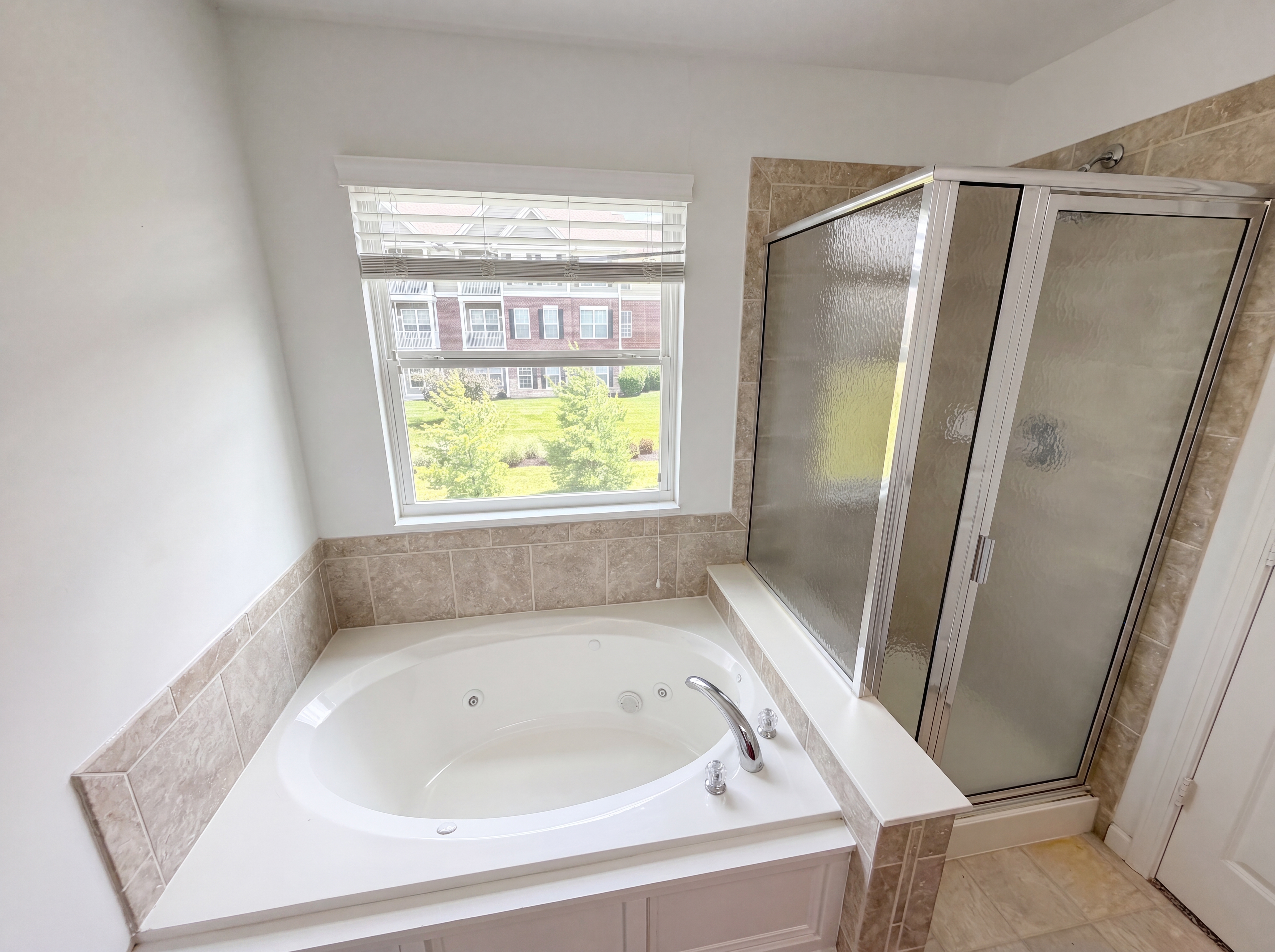 Photo 14 of 30 of 15188 Brantley Ln, Noblesville, IN