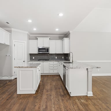 Property photo 2 of 106 Lumpkin Way