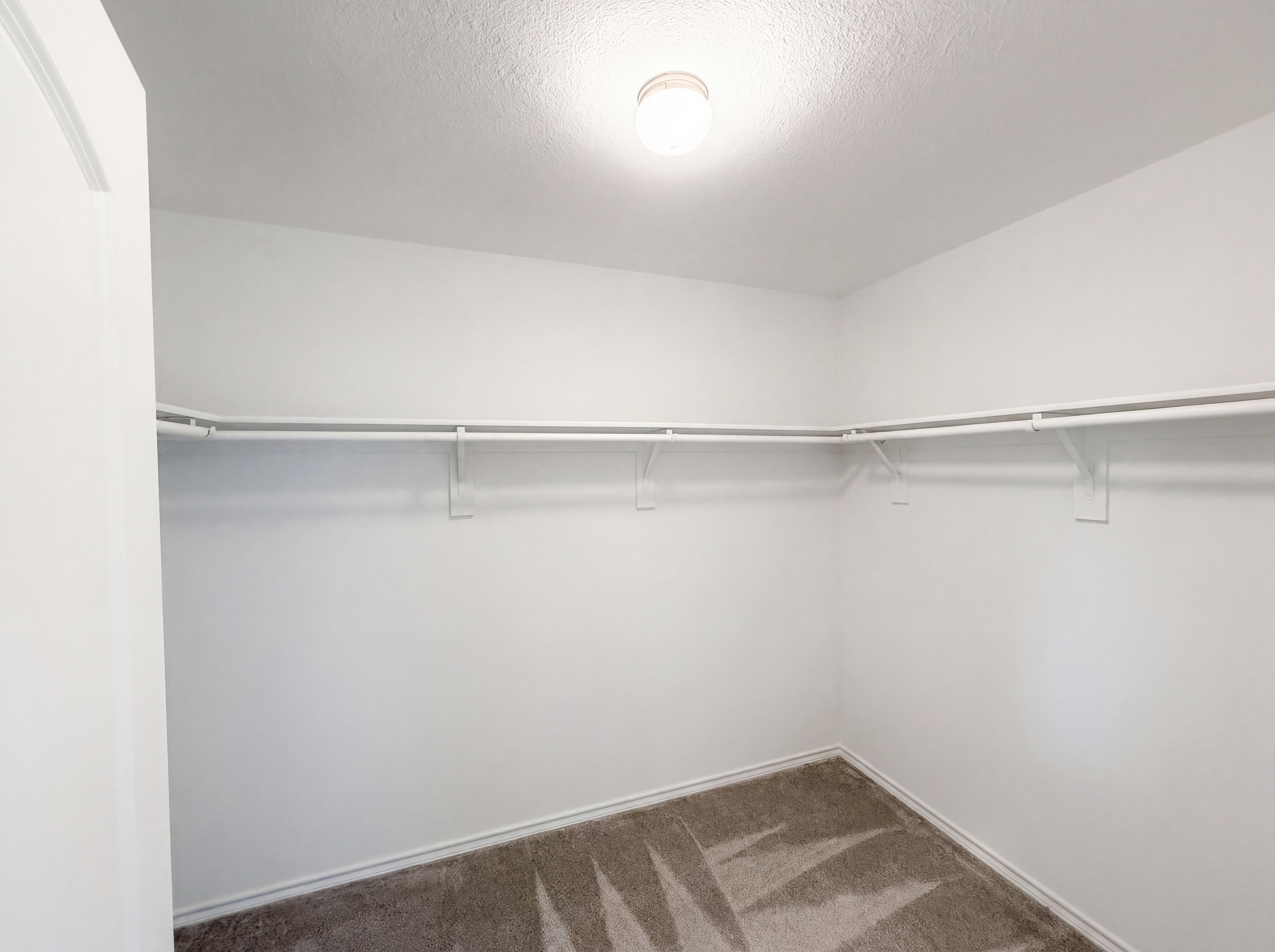 Photo 18 of 19 of 1631 Glade Meadows Dr, Joshua, TX