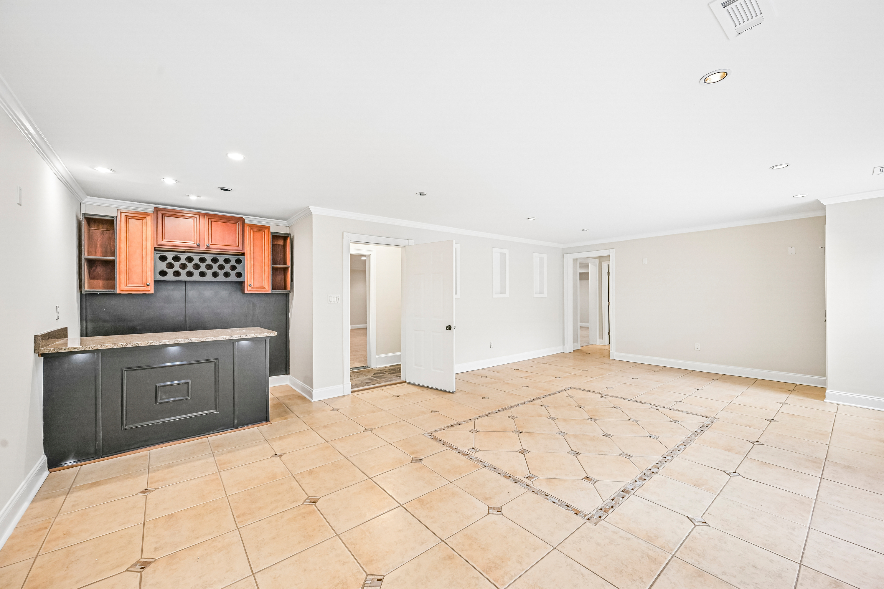 Photo 37 of 59 of 3250 Camellia Ln, Suwanee, GA