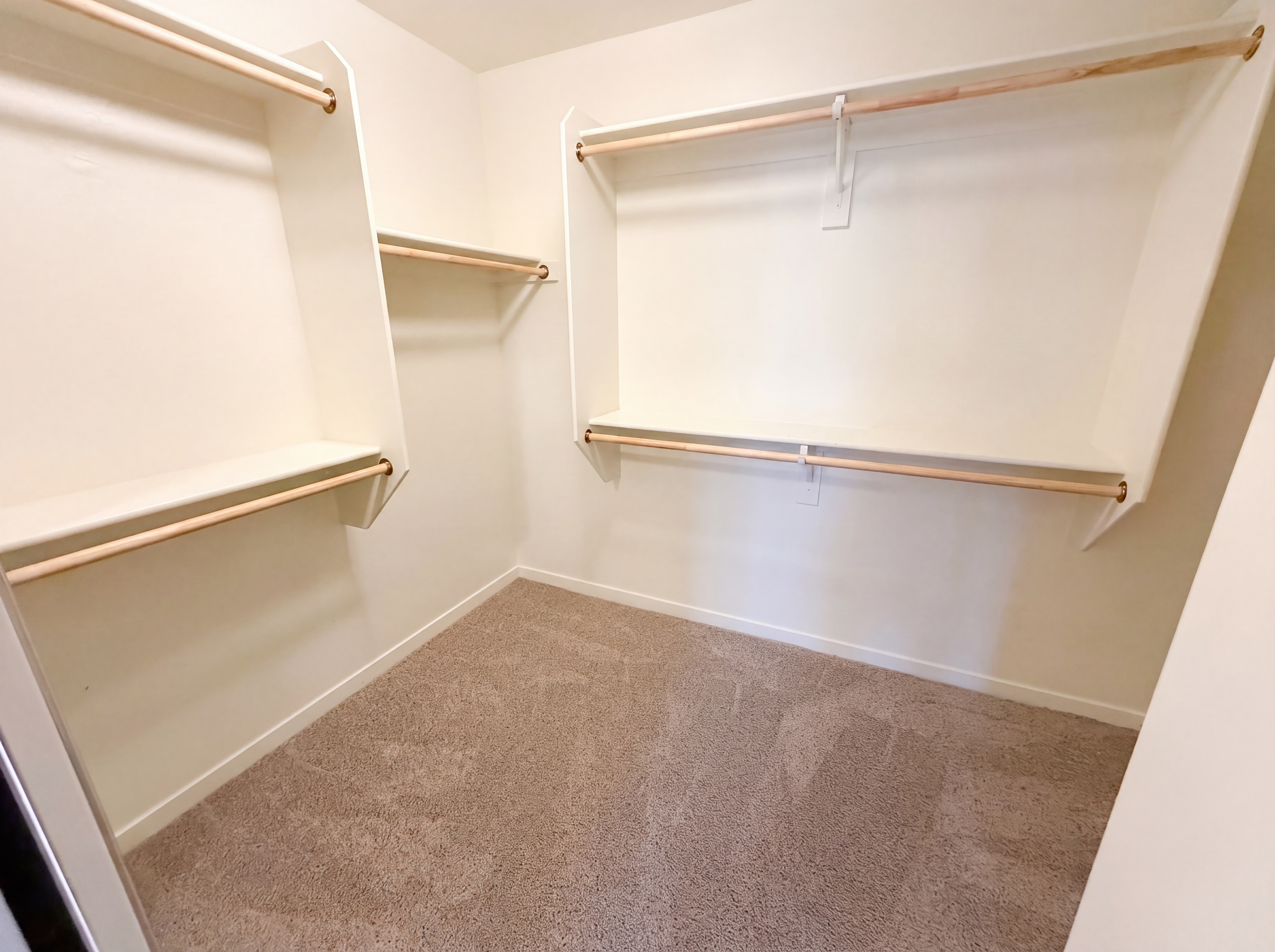 Photo 15 of 28 of 14862 W Pershing St, Surprise, AZ