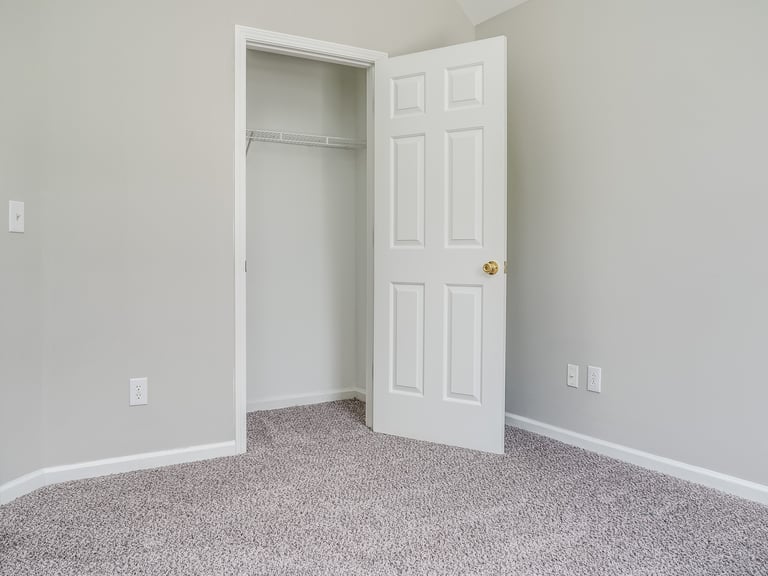 Photo 16 of 25 - 2505 Boulder Ridge Dr, Raleigh, NC 27610