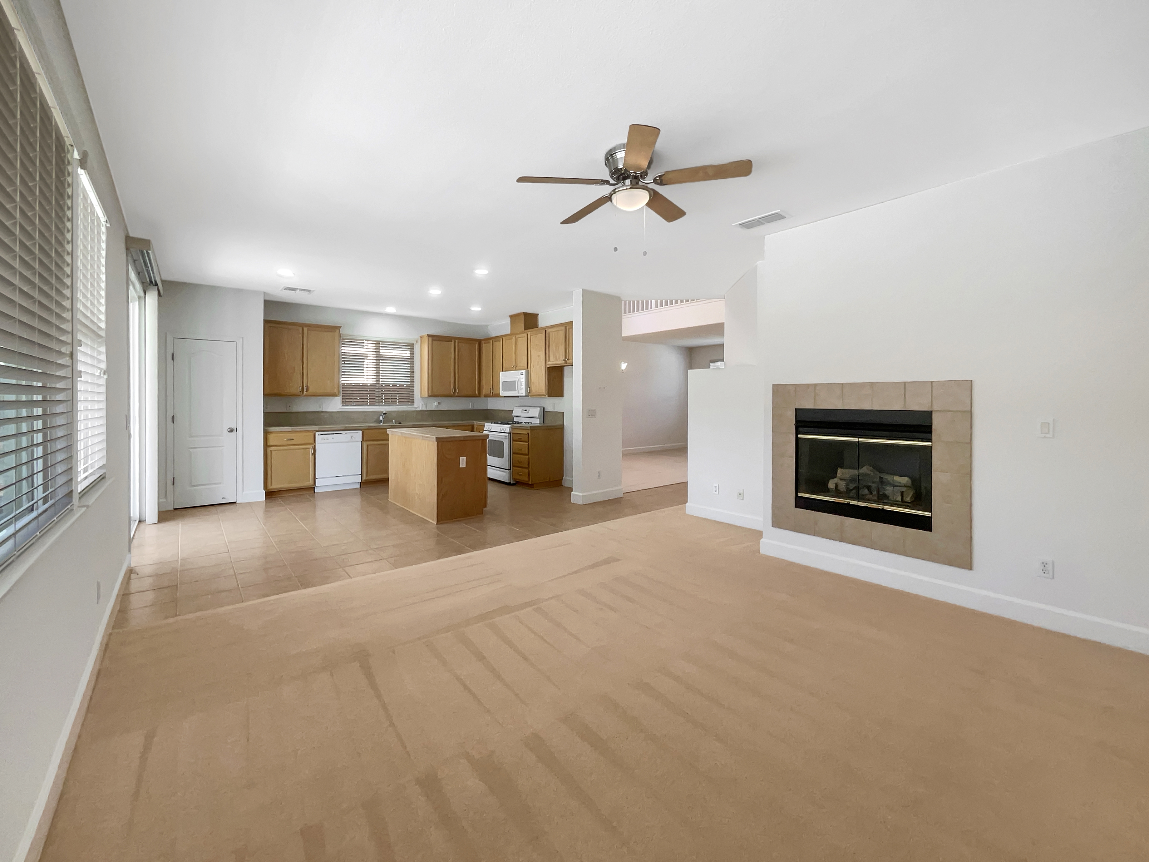 Photo 18 of 47 of 1709 Monte Vista Ct, West Sacramento, CA