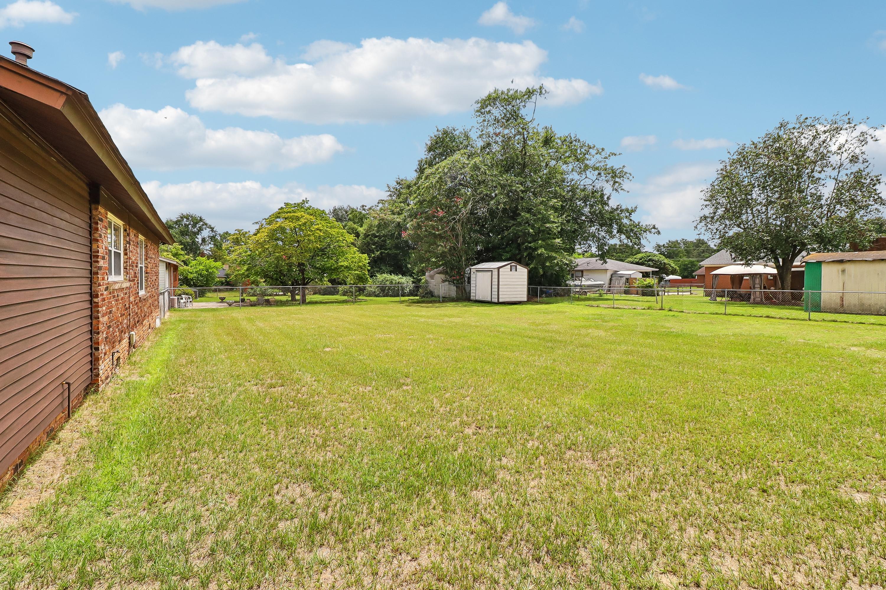 Photo 23 of 27 of 2724 Glenn Hills Dr, Augusta, GA