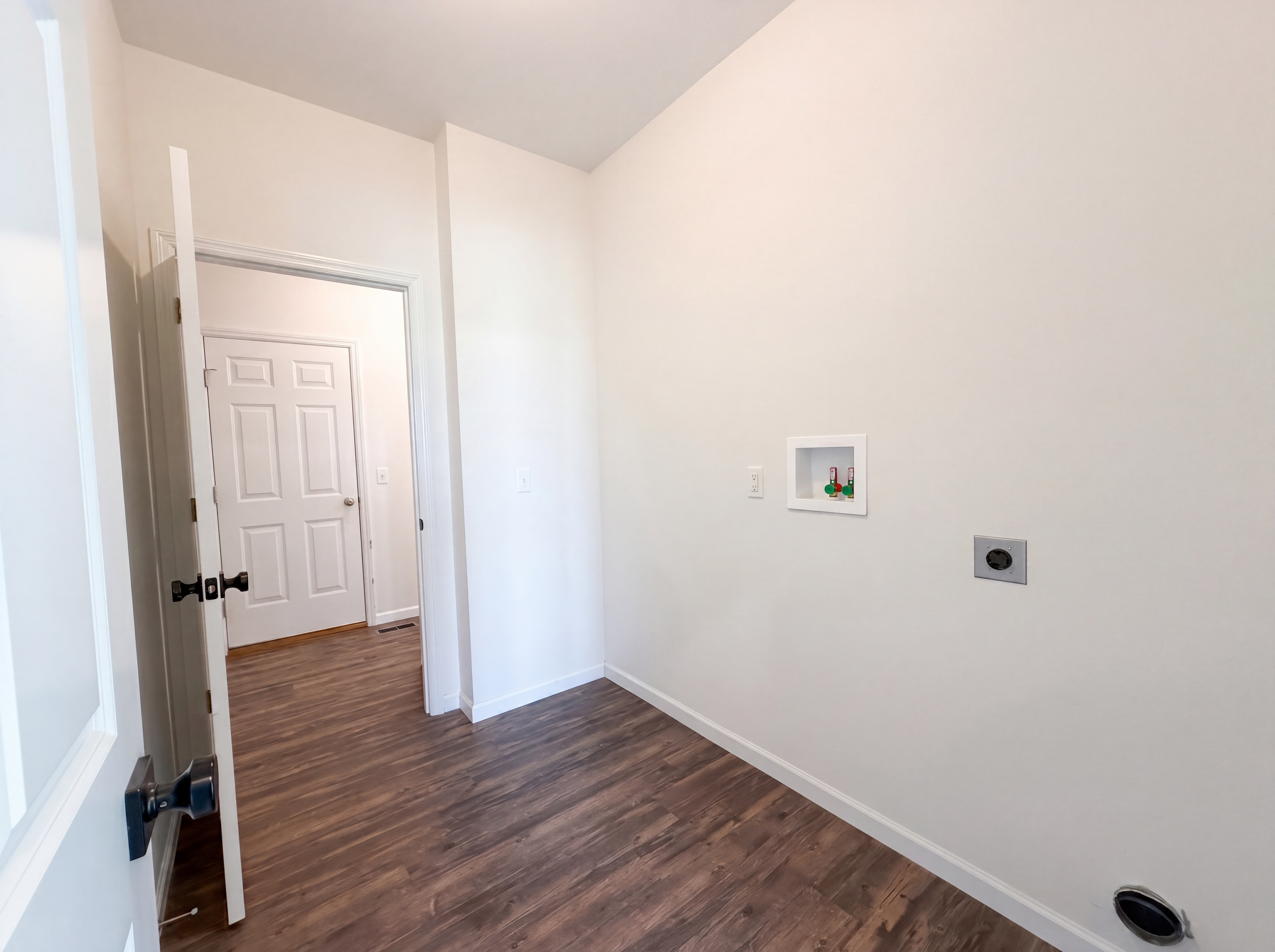 Photo 18 of 22 of 1034 Sweet River Dr, Saint Paul, MO