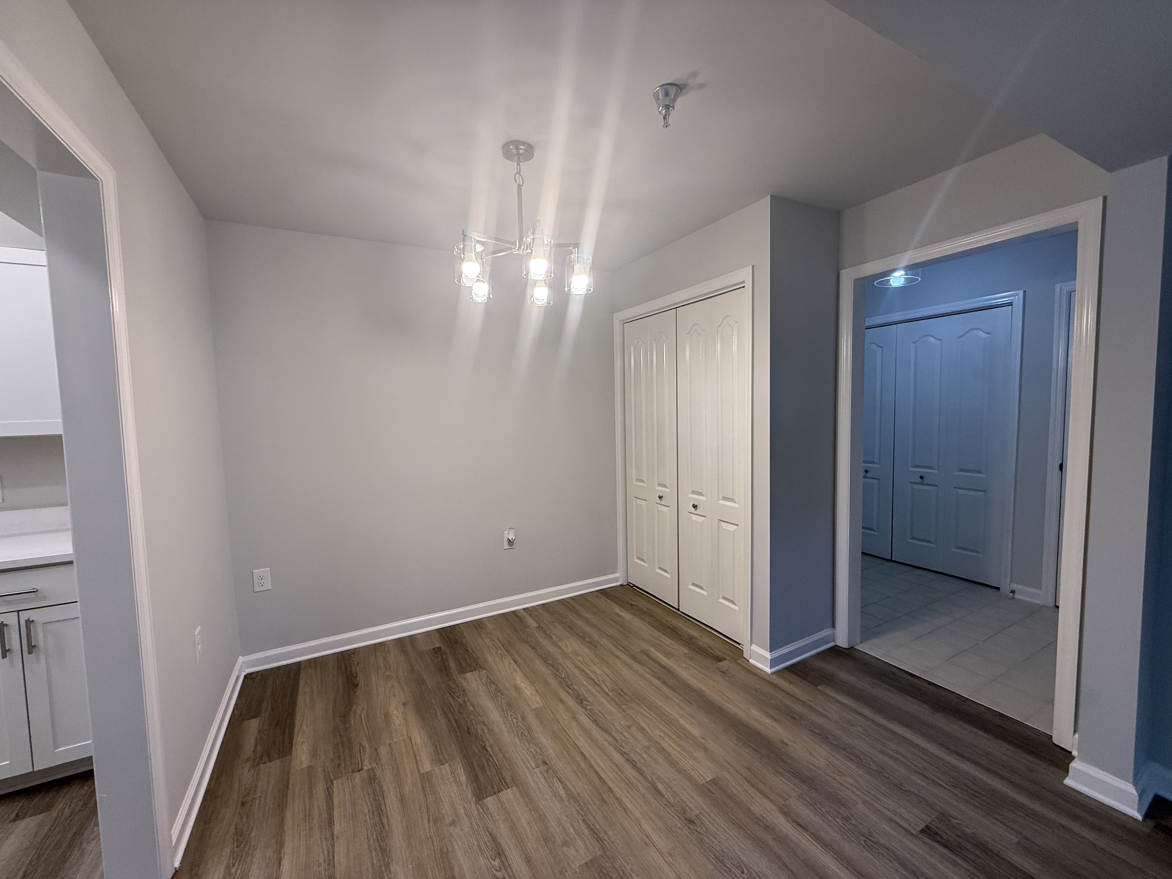 Photo 8 of 20 of 5025 Hillsboro Pike, Nashville, TN