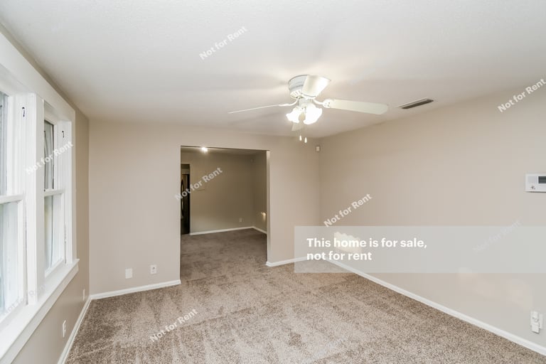 Photo 5 of 27 - 1511 W 15th St, Jacksonville, FL 32209