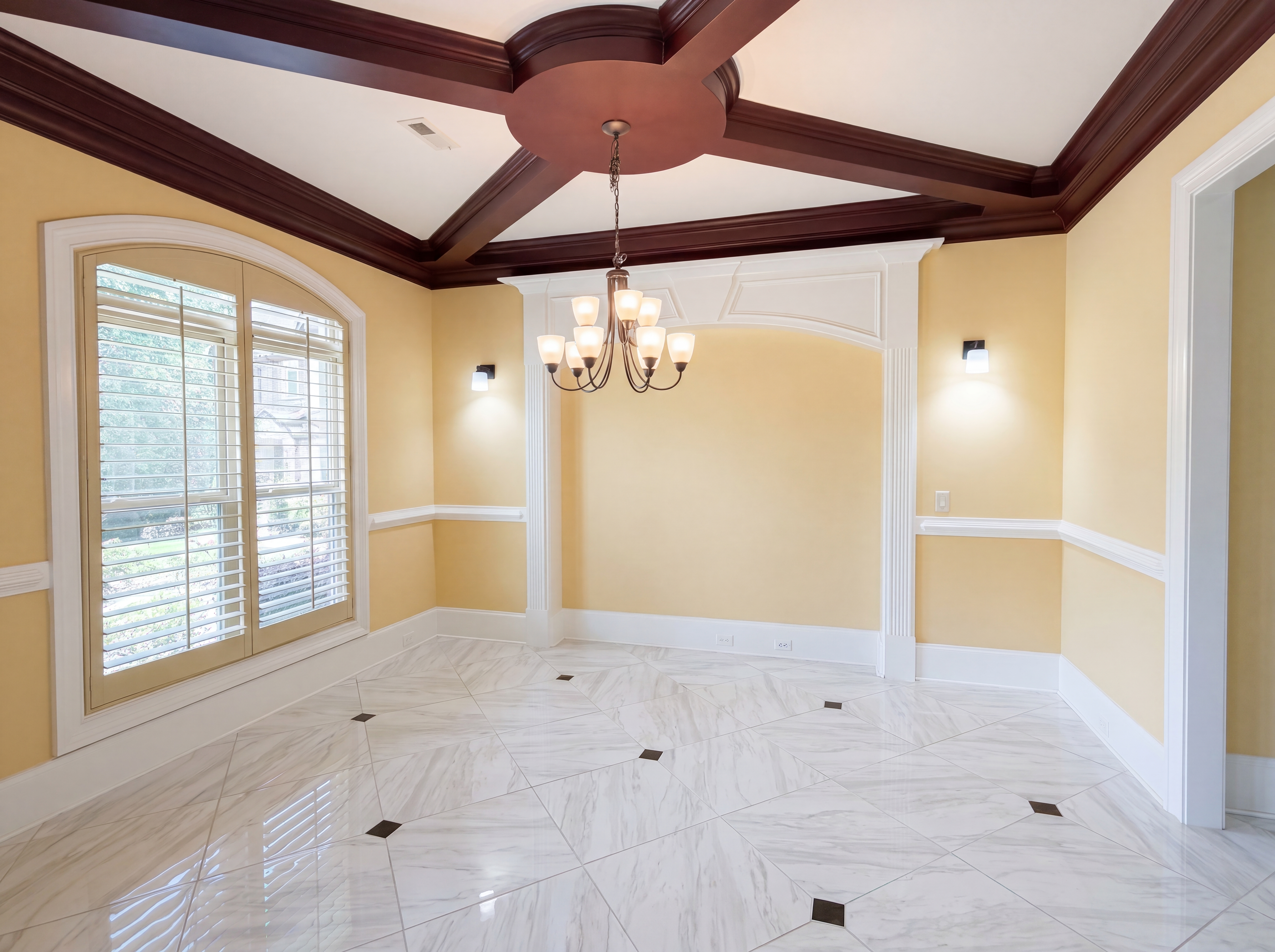 Photo 9 of 41 of 332 Warwick Pl, McDonough, GA