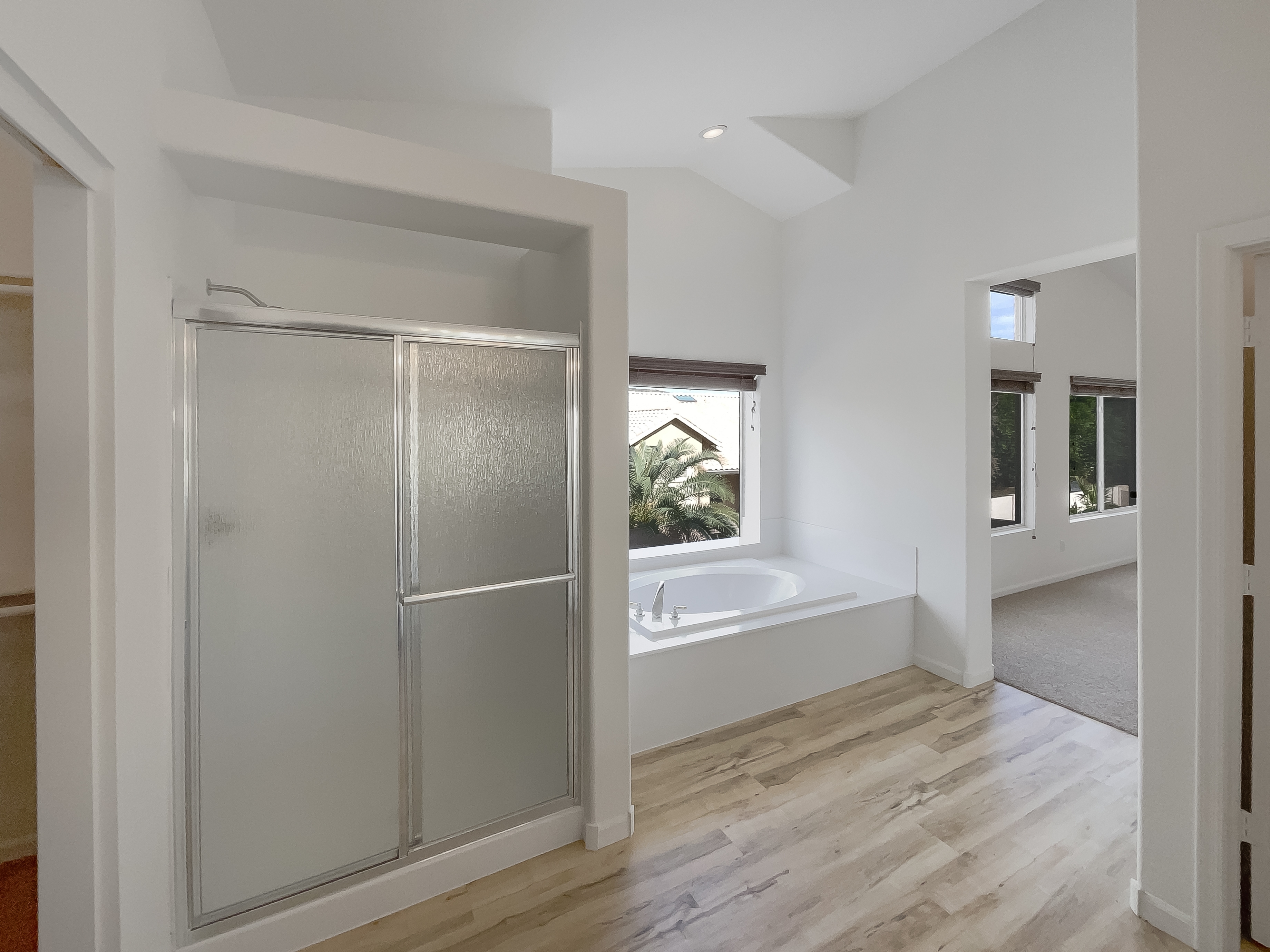 Photo 17 of 26 of 1616 E Glenhaven Dr, Phoenix, AZ